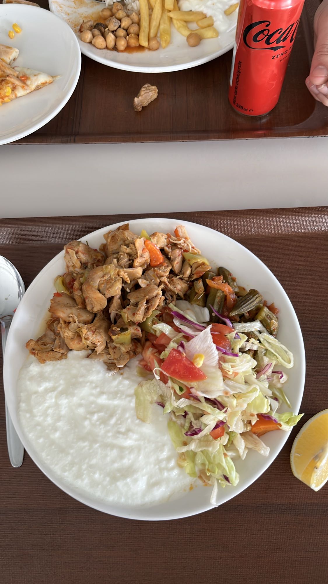 Chicken Veg Yogurt Plate