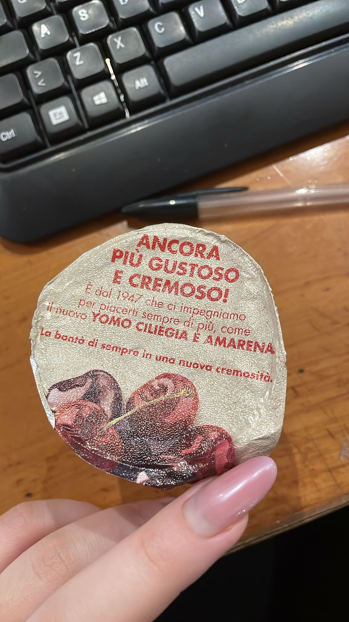 Yogurt ciliegia amarena