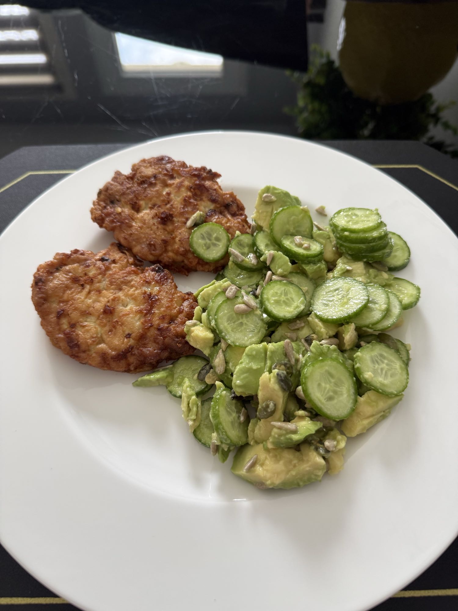 Galettes et salade verte