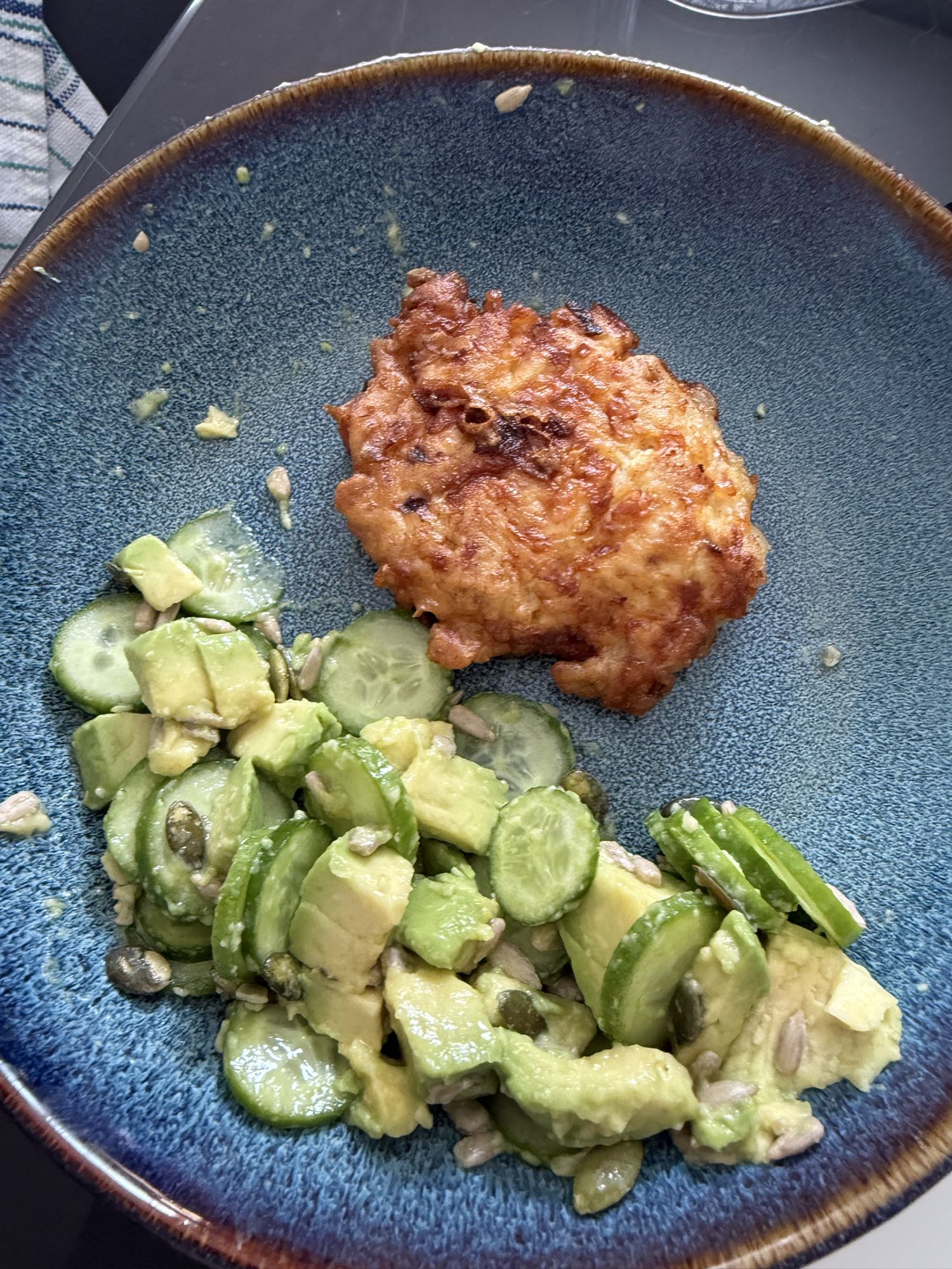 Galette et salade avocat