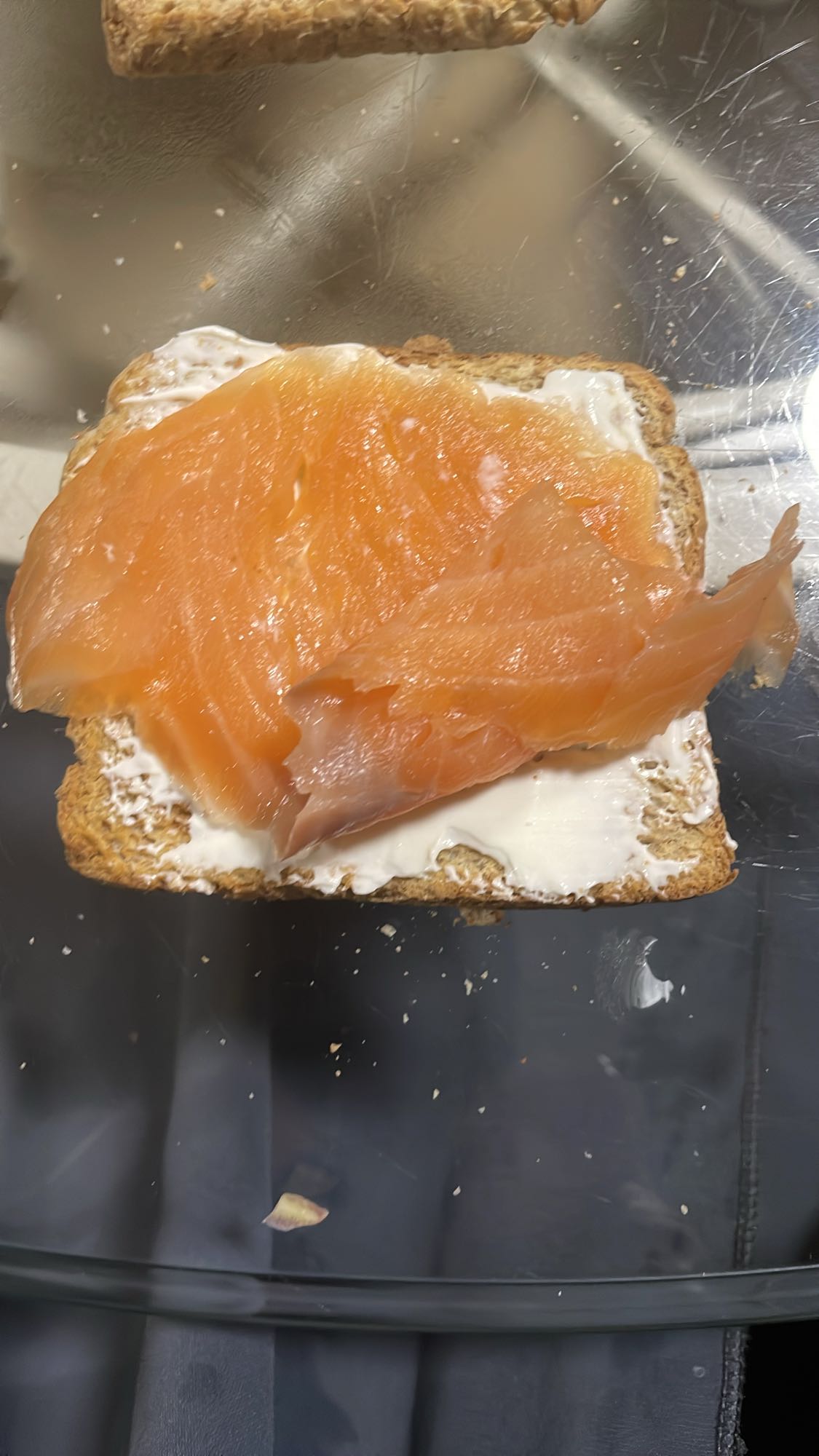 Tartine saumon fromage frais