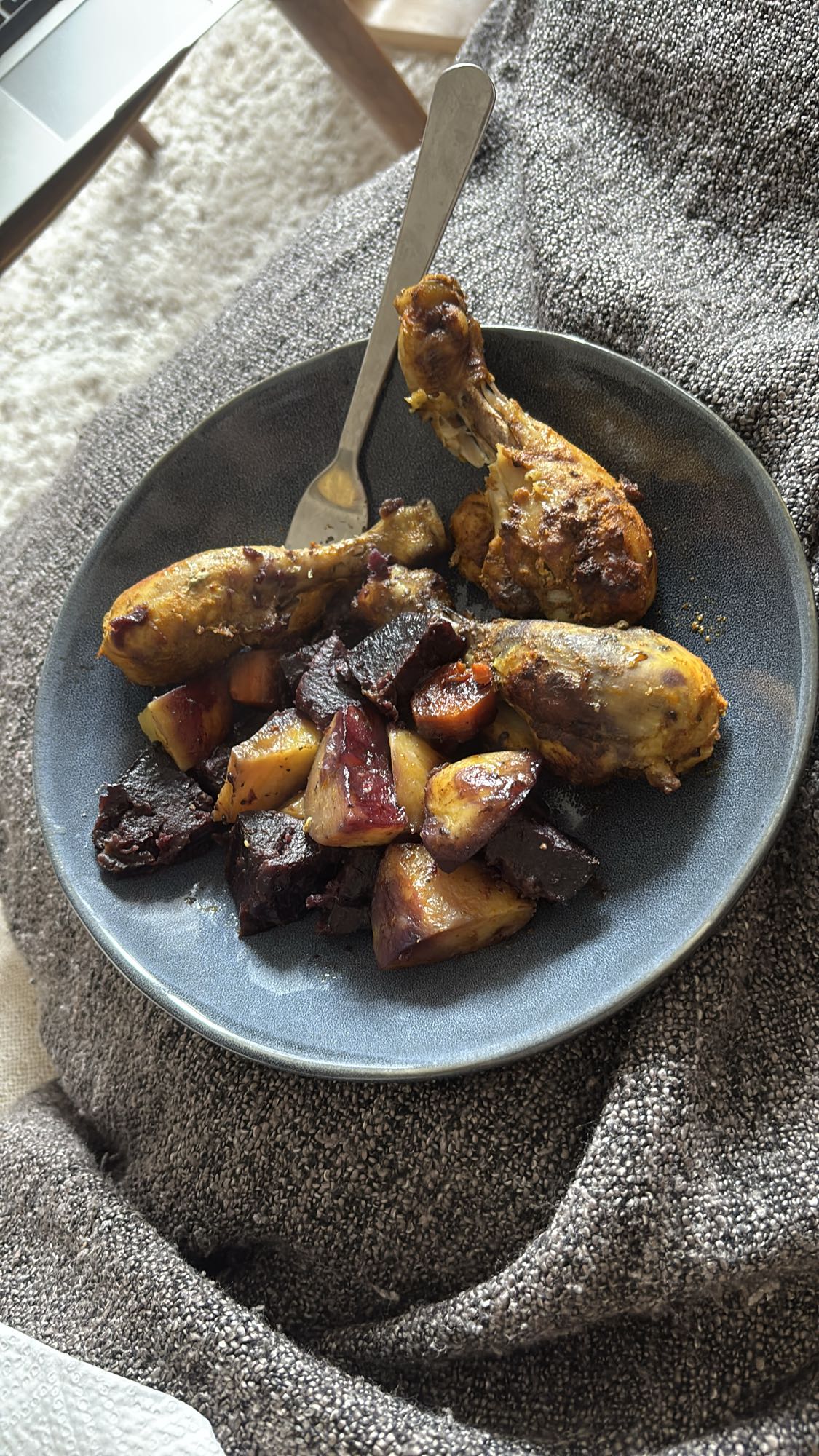 Kycklingklubbor med rotfrukter