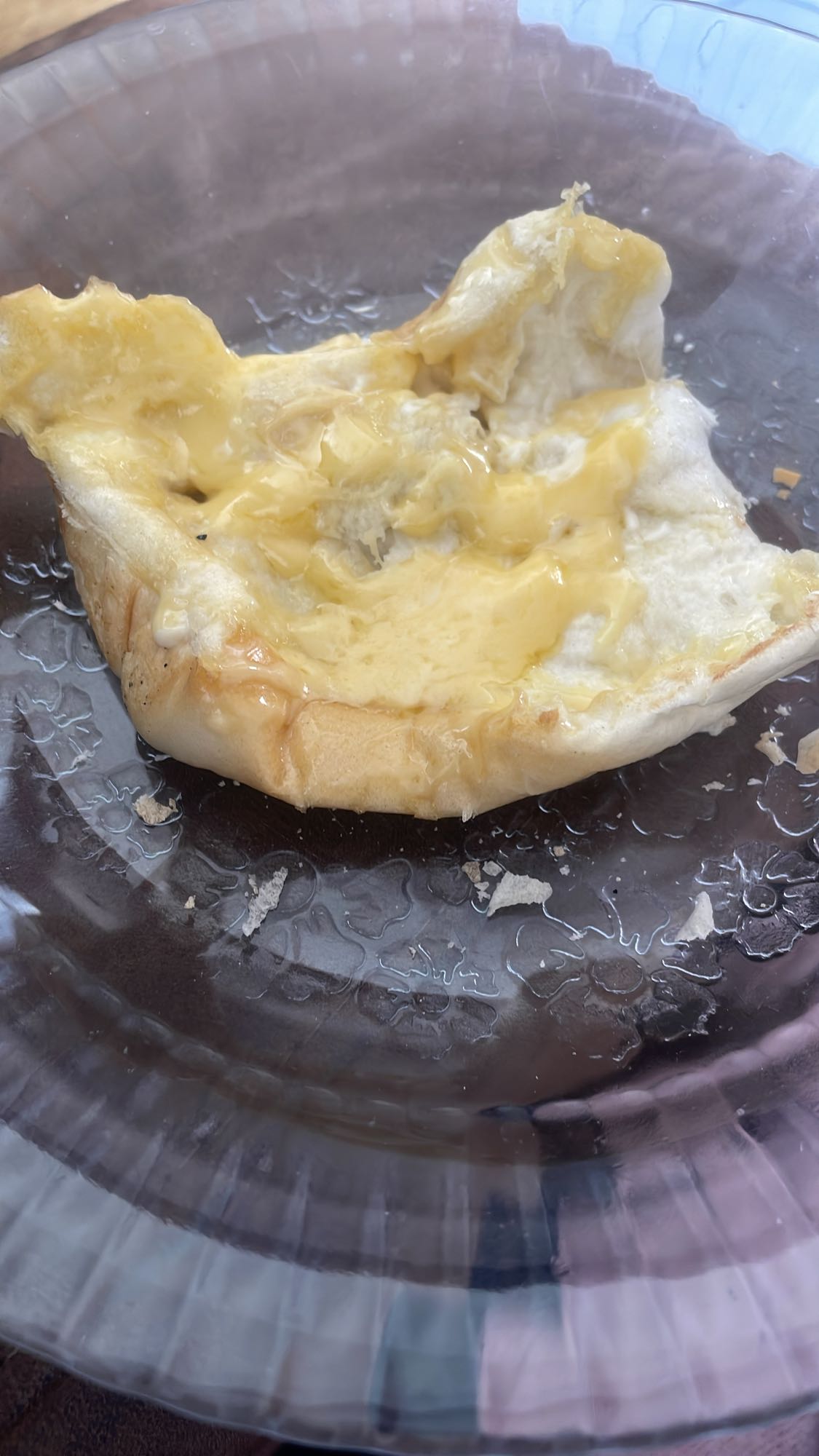 Pão com manteiga e mel