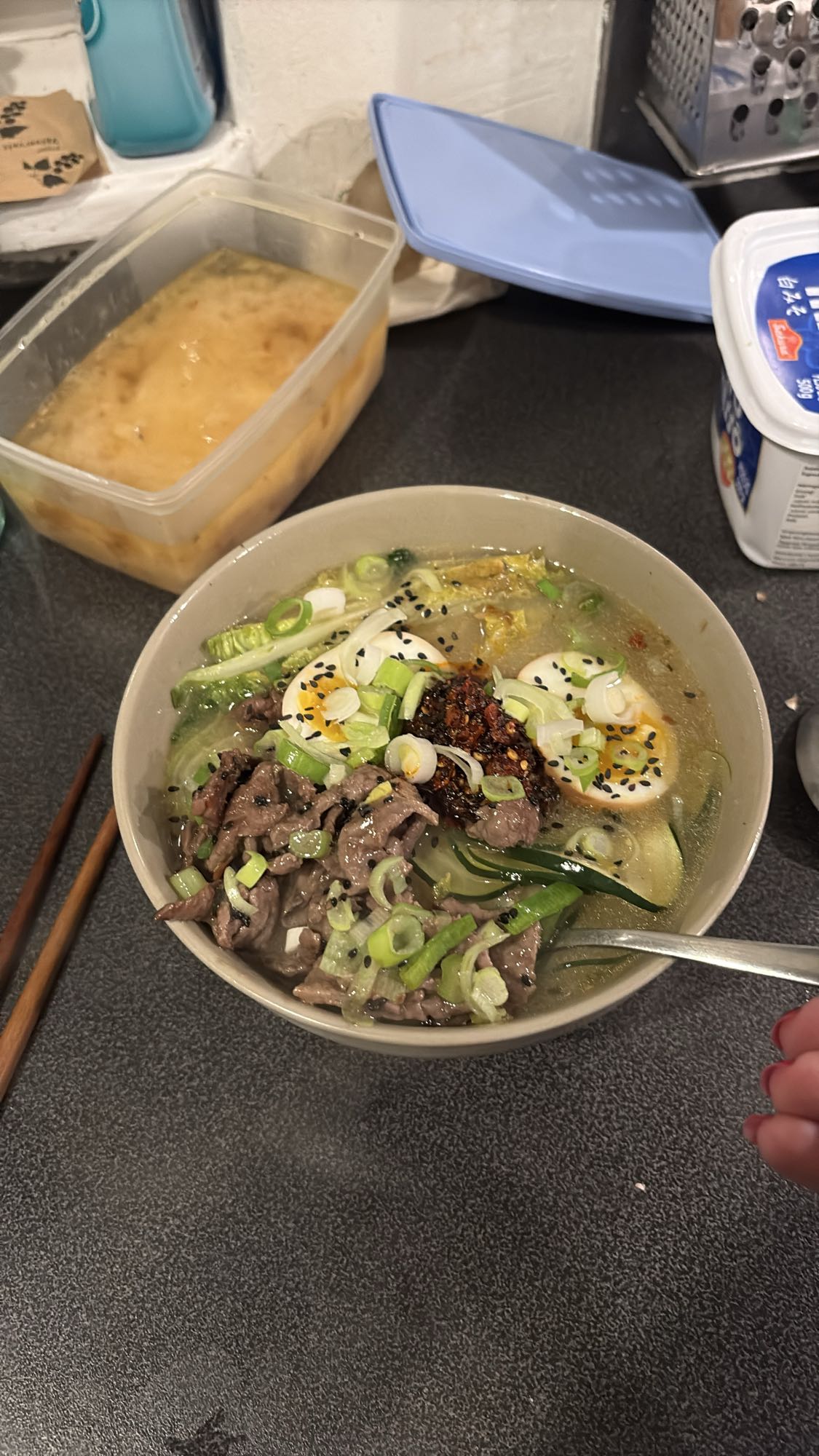 Nudelsoppa med nötkött