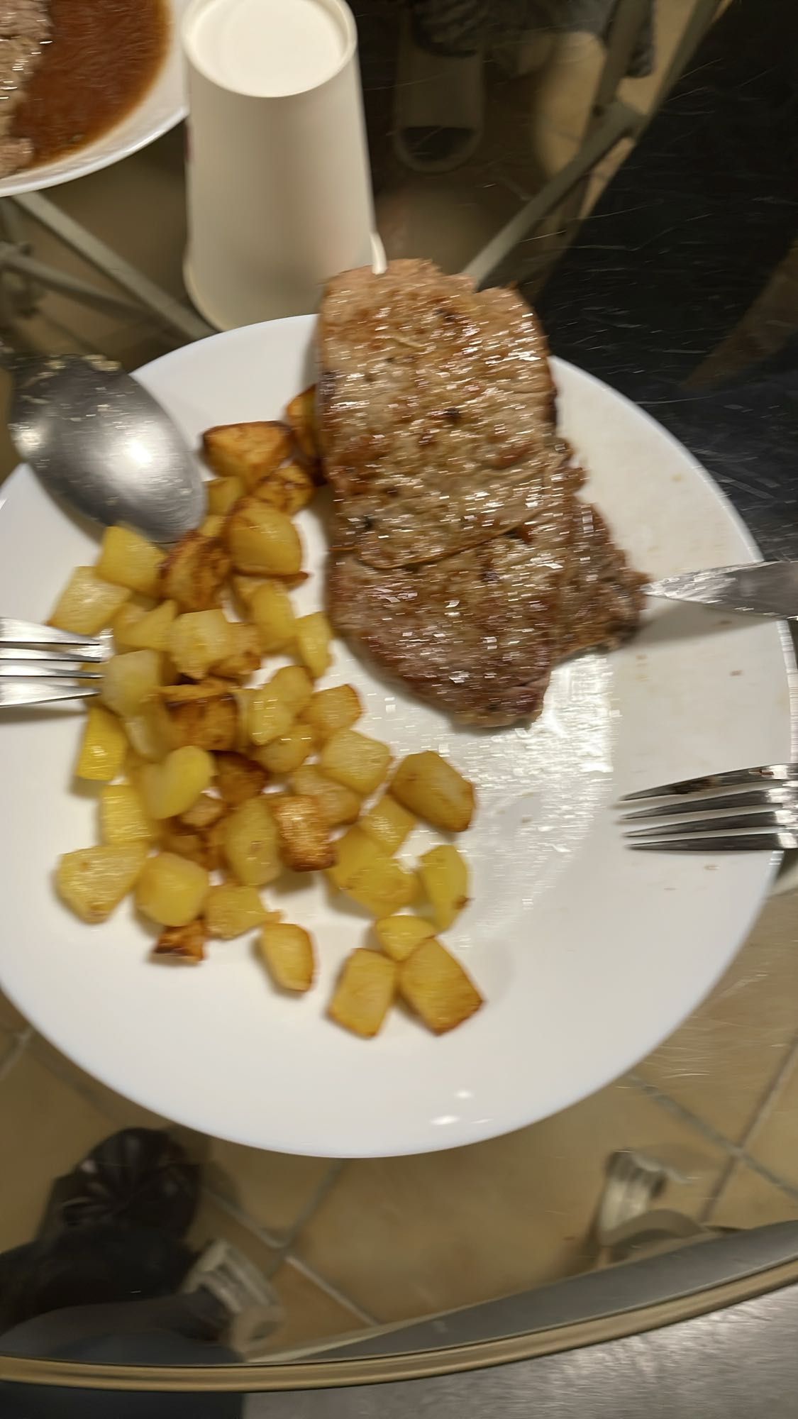 Steak et pommes sautées