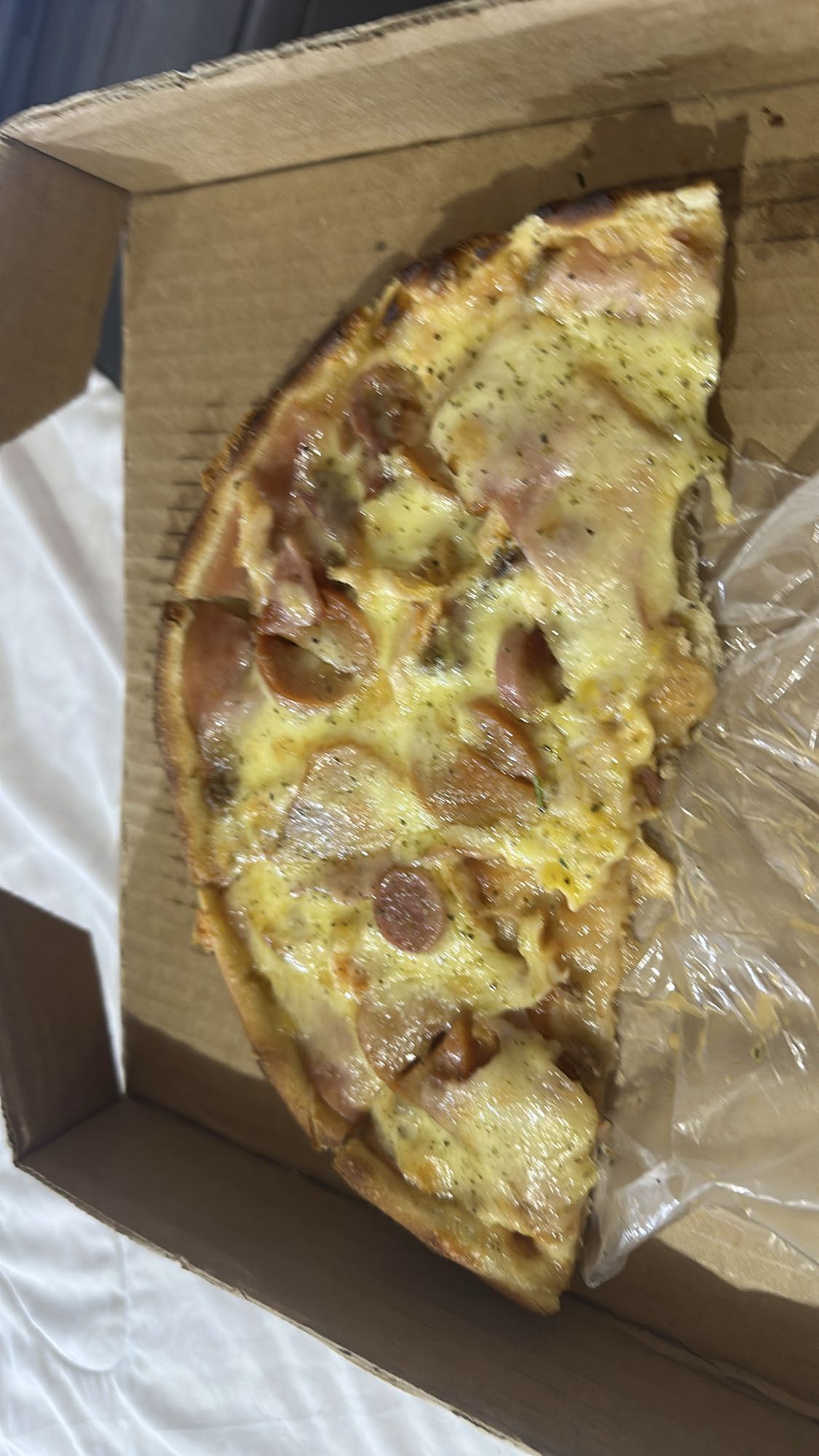 pizza de carnes mixtas