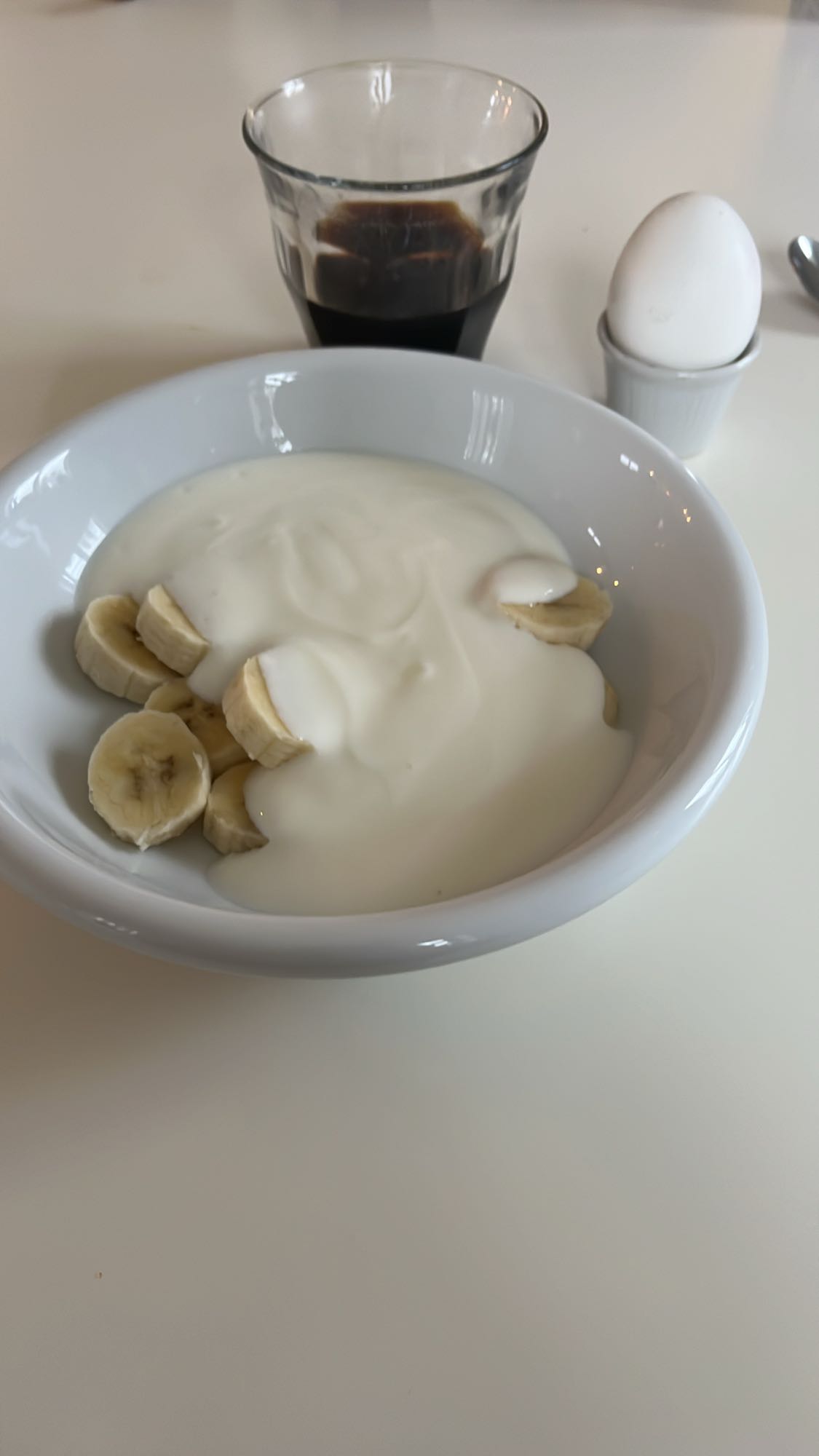 Yoghurt med banan & ägg