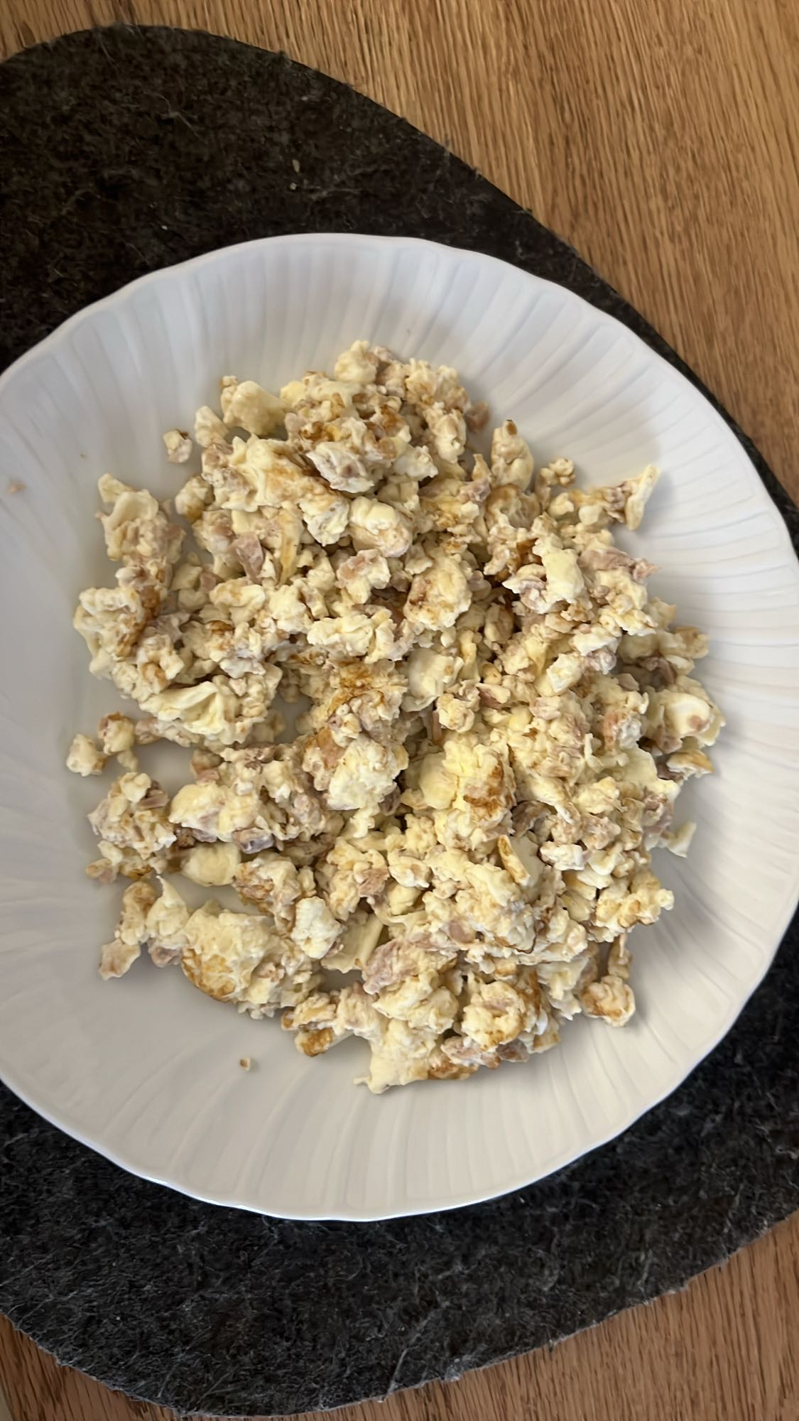 Yumurtalı karışık omlet