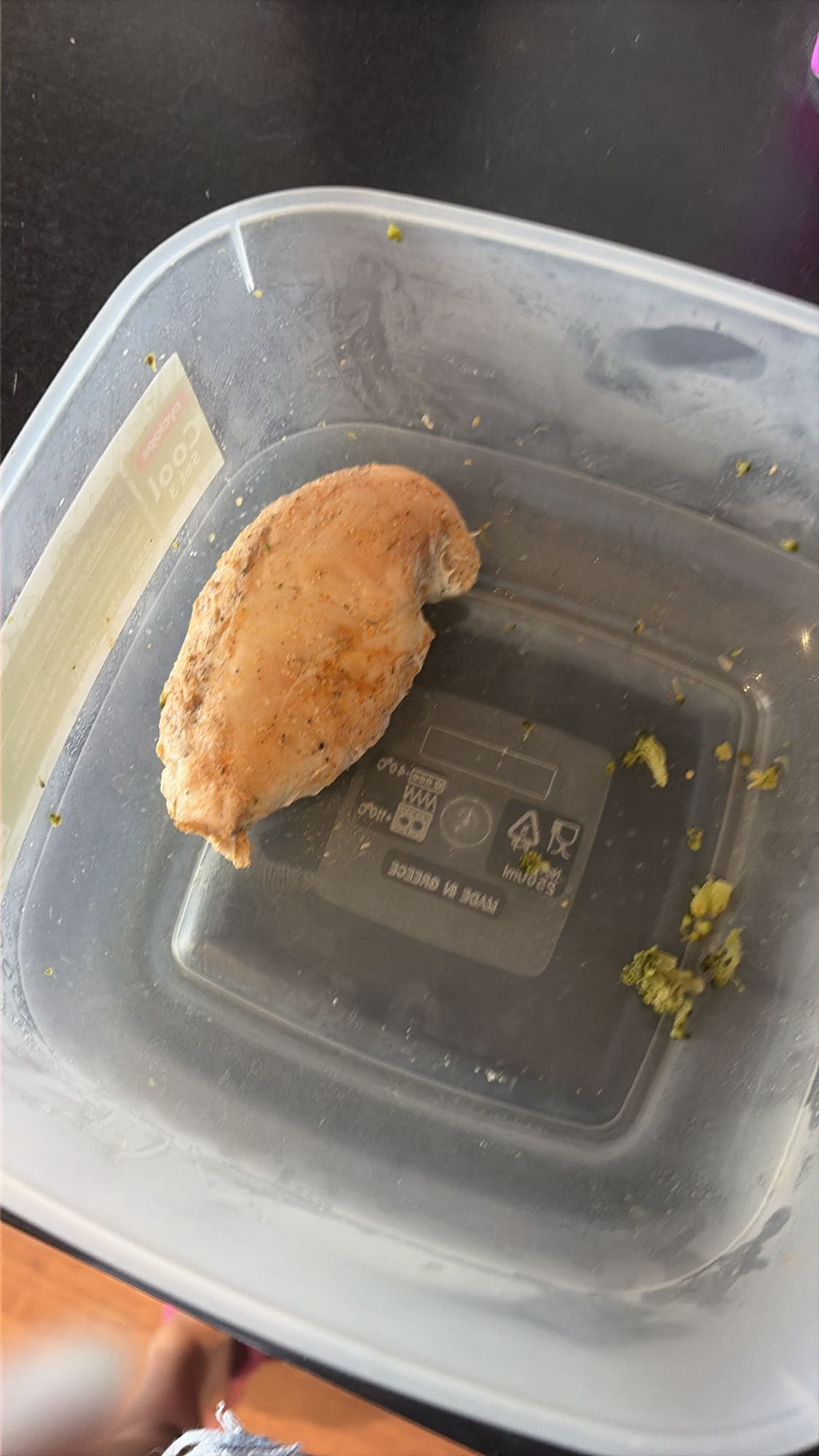 Piept de pui cu broccoli