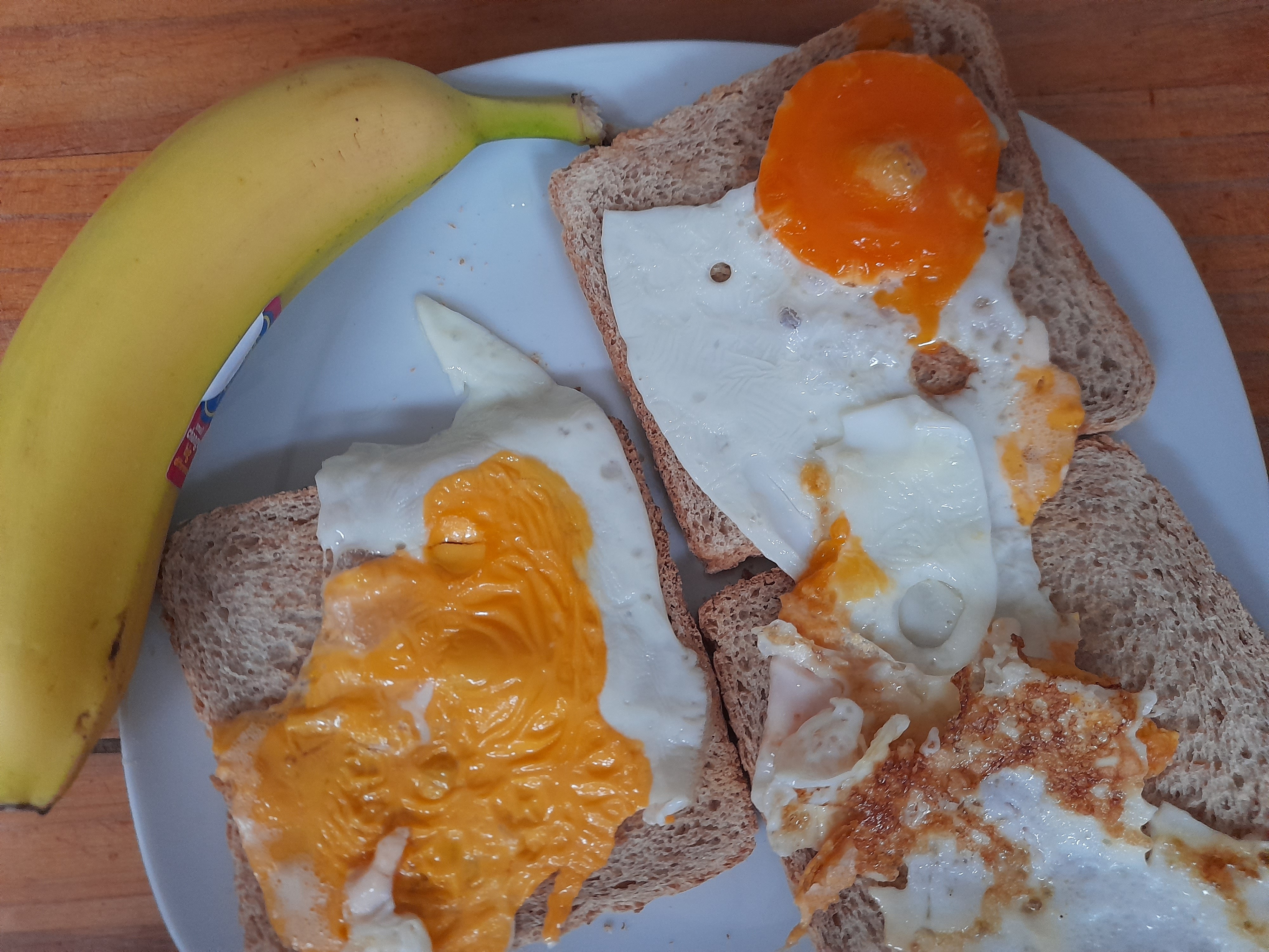 Toast met ei en banaan