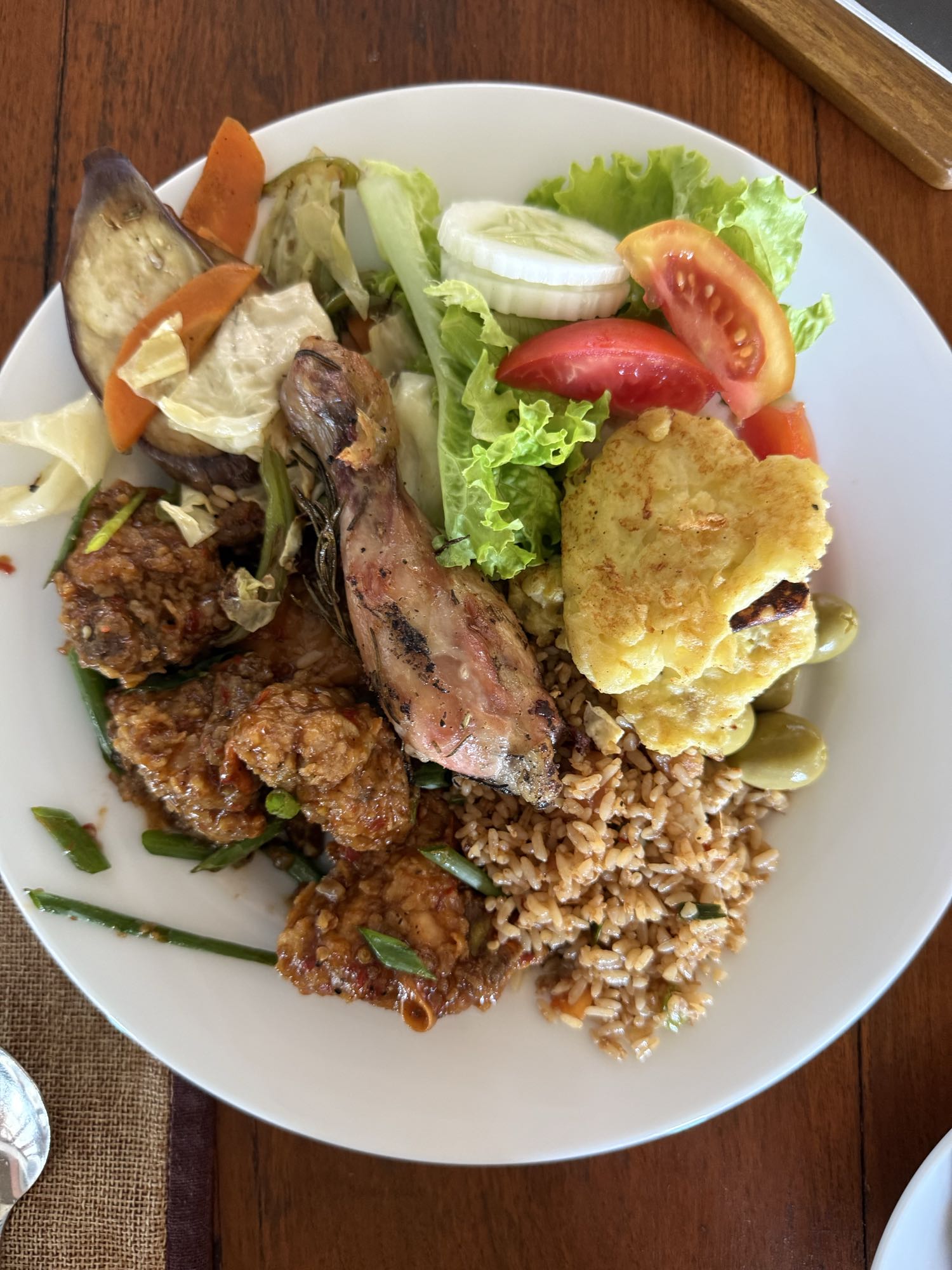 рис с курицей и овощами