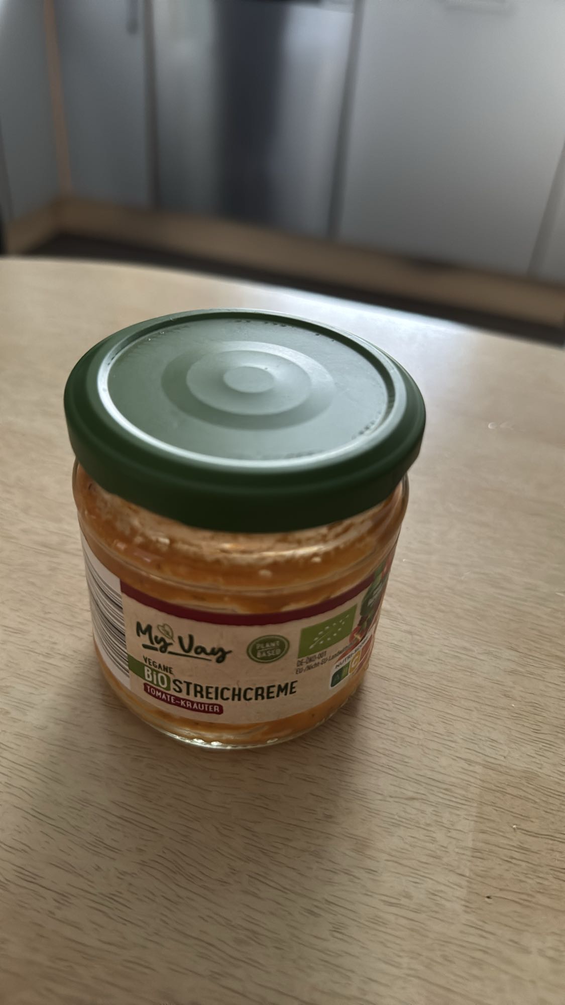 Tomate-Kräuter Streichcreme