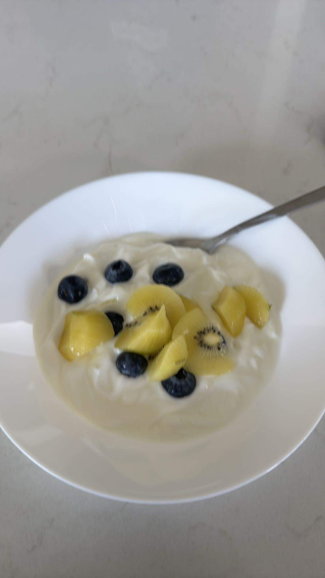 Yogurt with fruits
