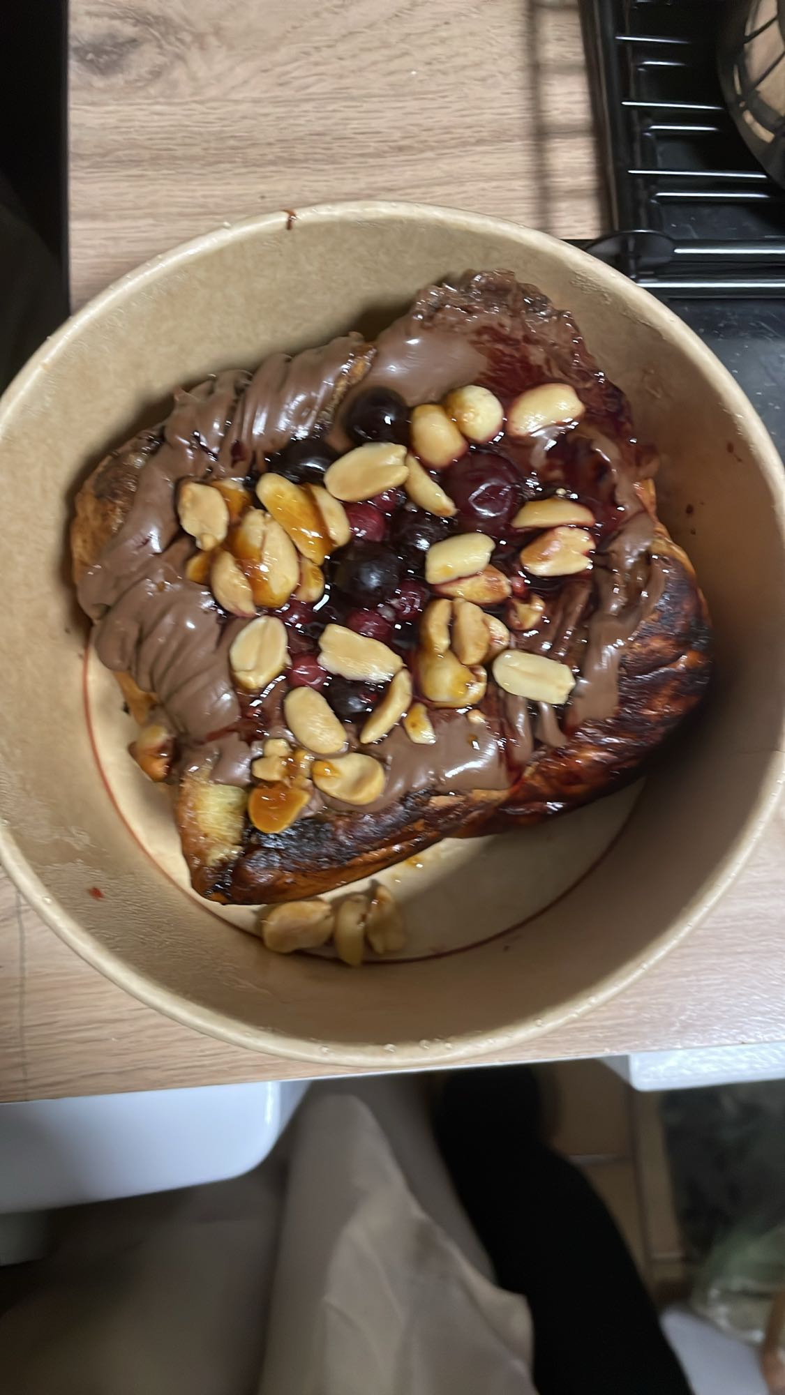 Pain grillé chocolat fruits