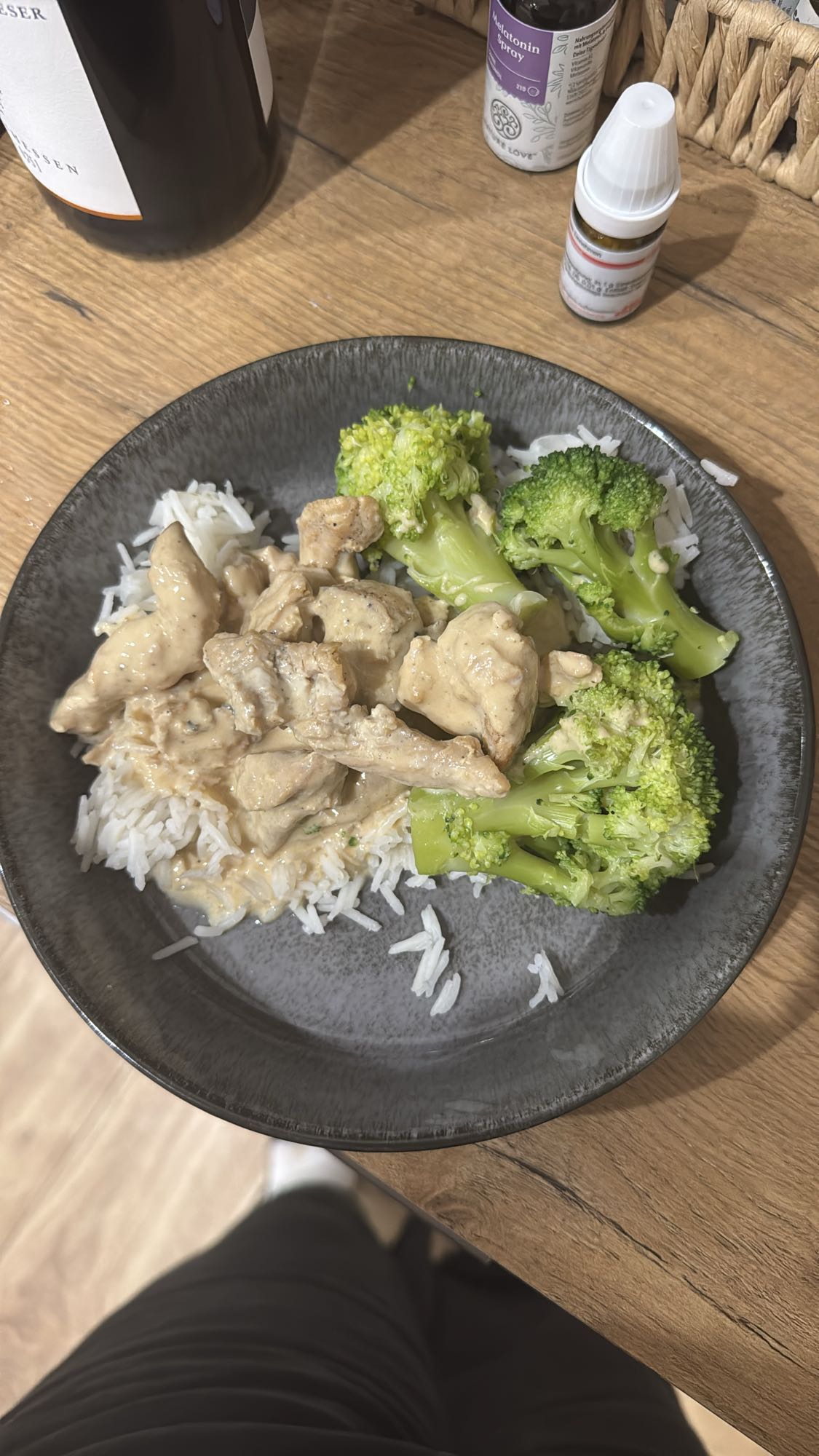 Kip met rijst en broccoli