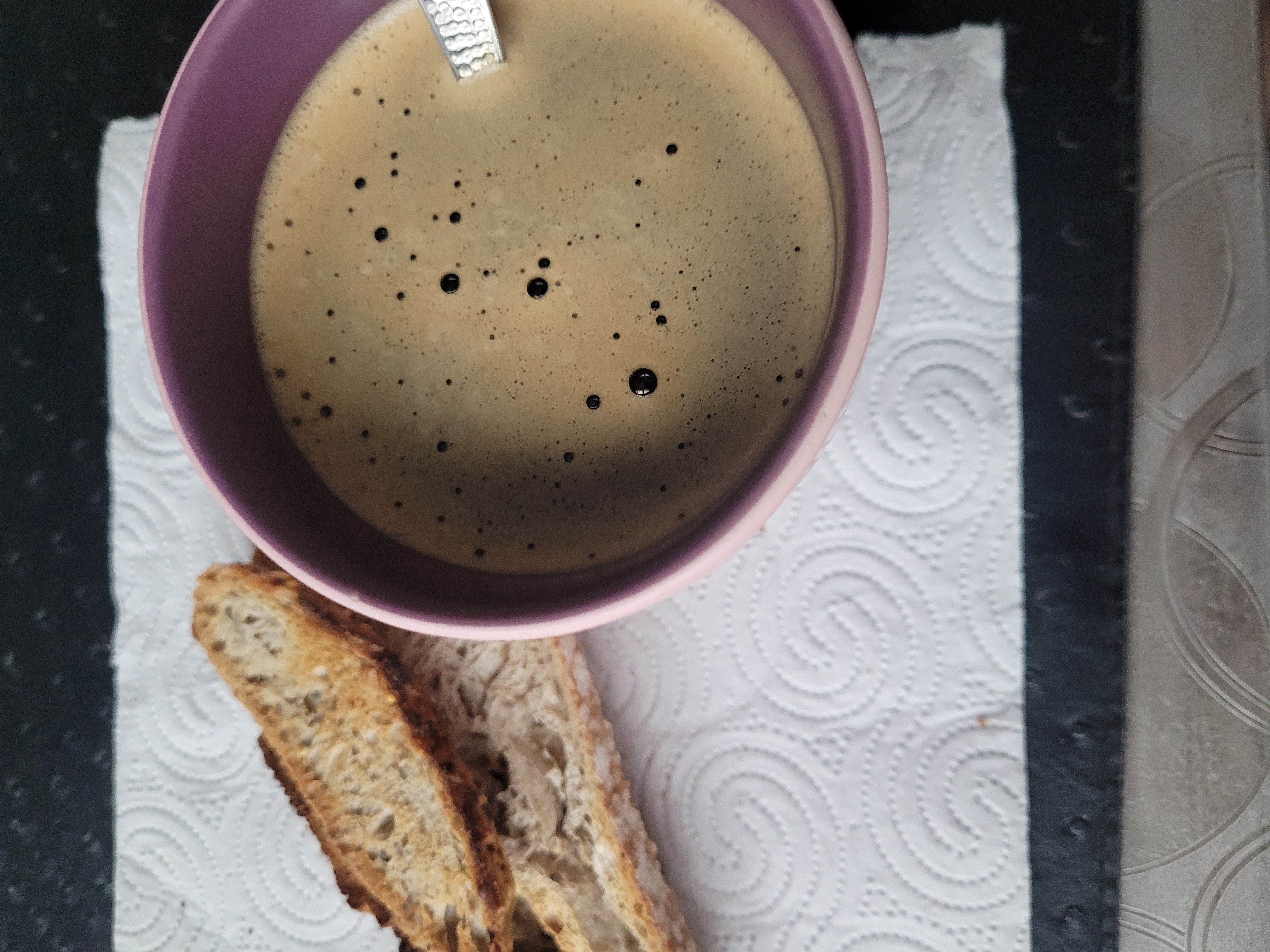 Café et pain grillé