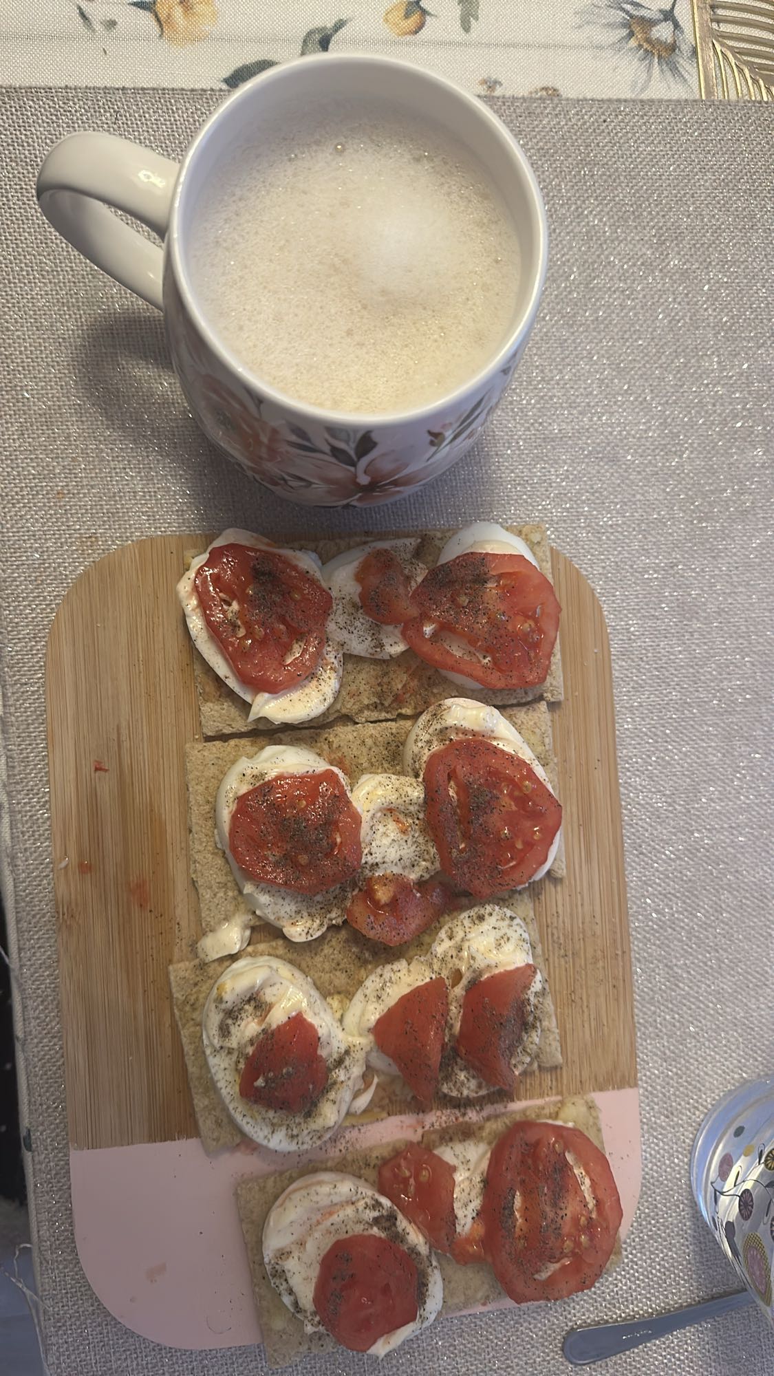 Kanapki z mozzarellą