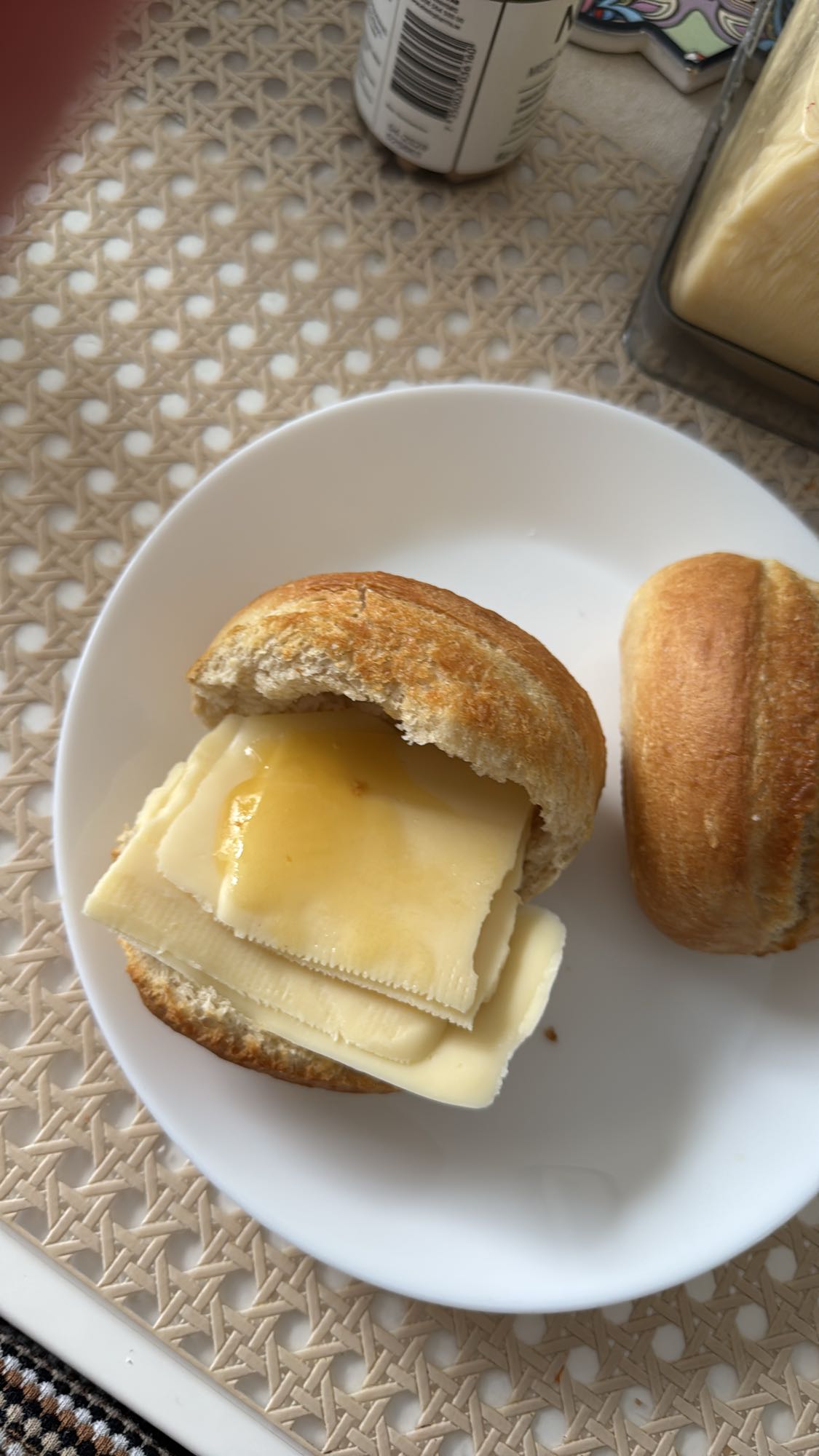 Ostfralla med honung