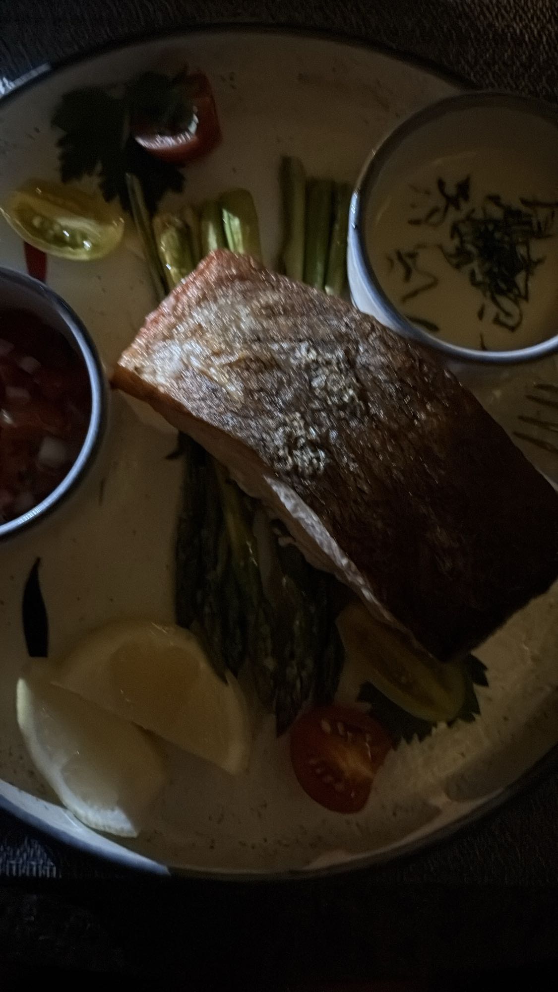 Salmon with asparagus