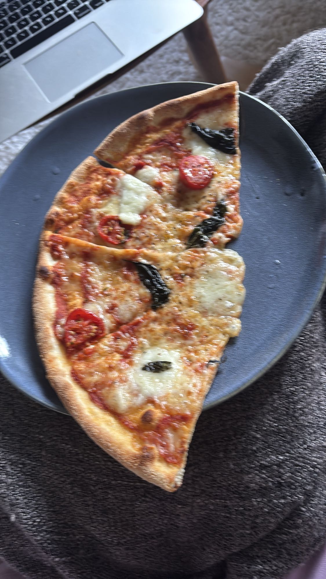 Margherita pizza