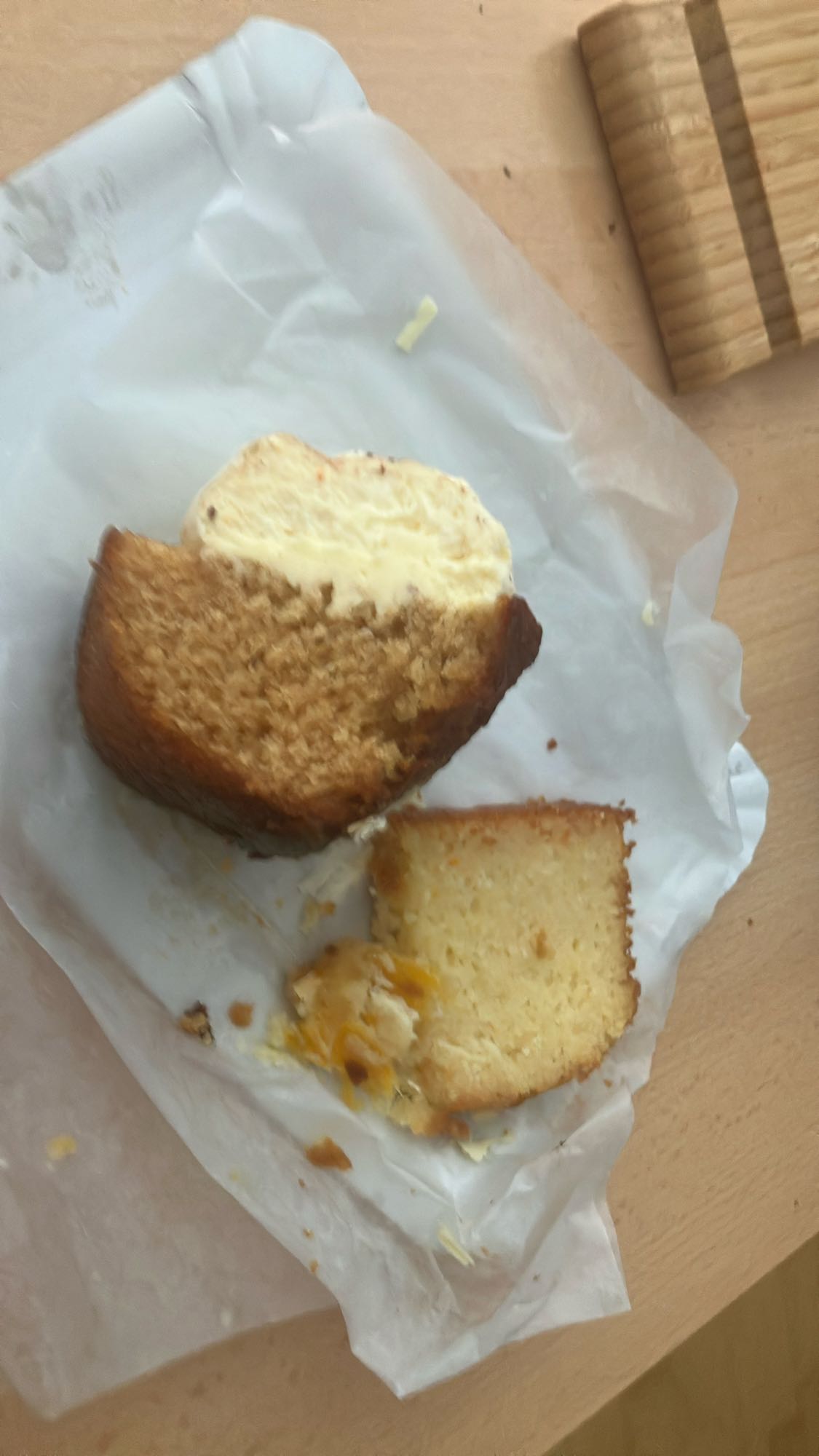 Bolo simples com manteiga