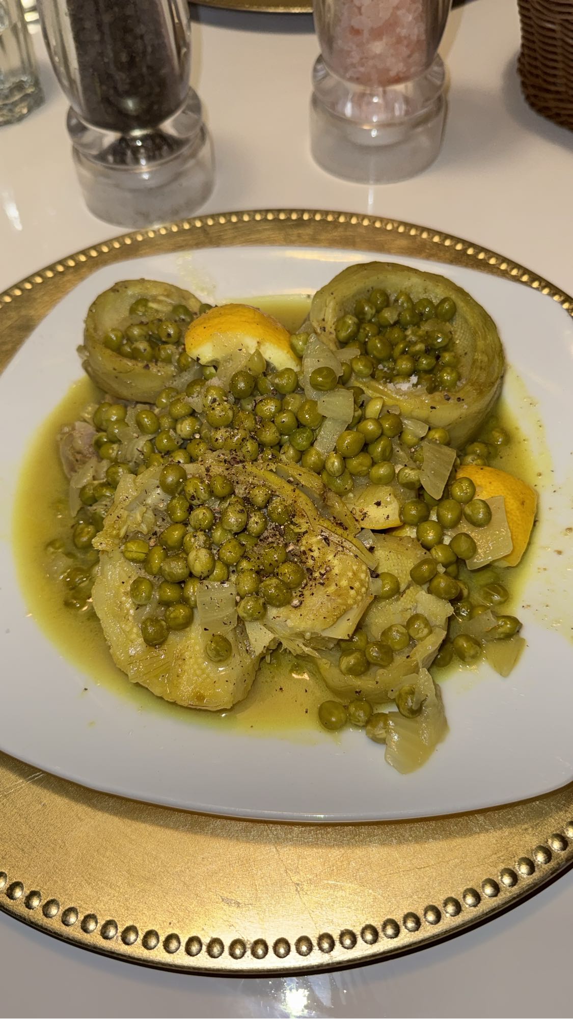 Artisjok met doperwten