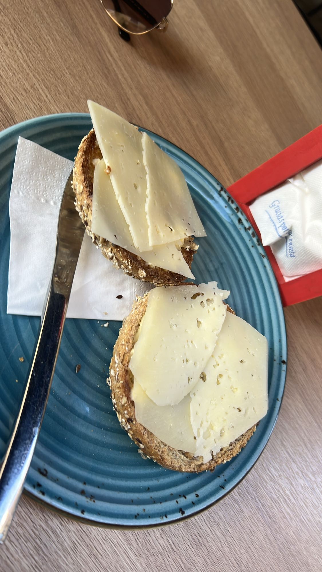 Pan integral con queso