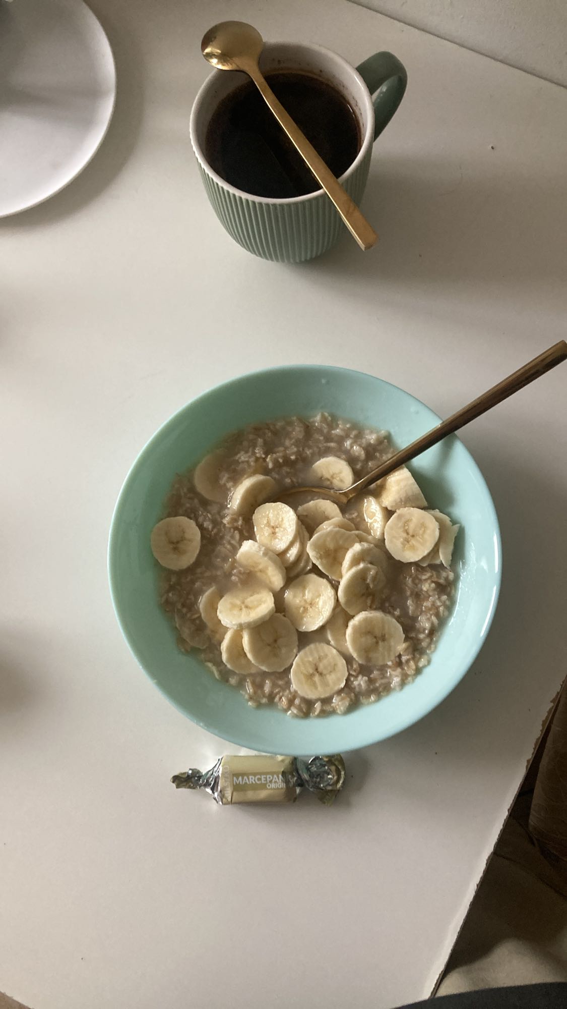 Banana Oatmeal with Coffee