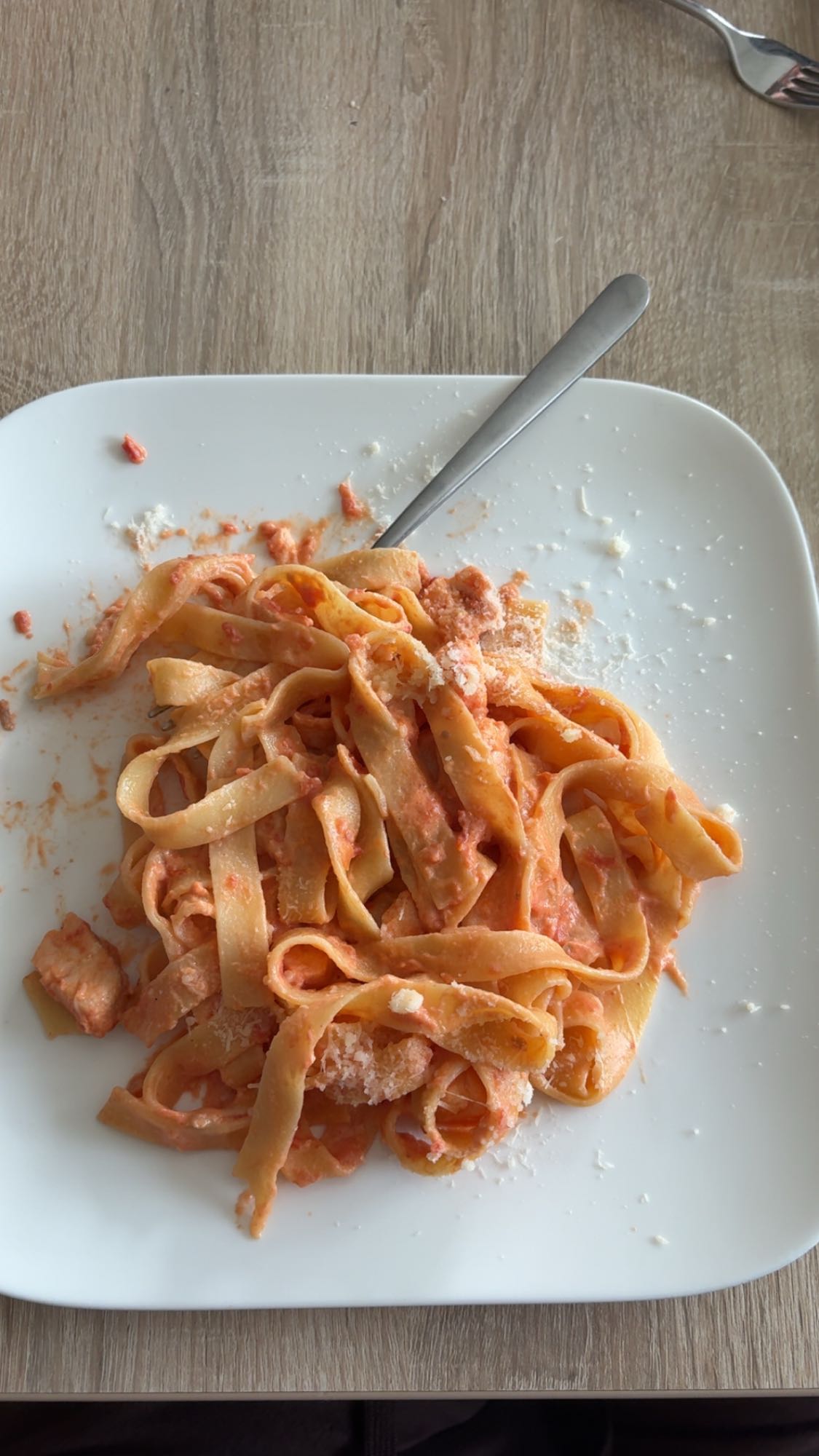 Tagliatelle met zalm en room