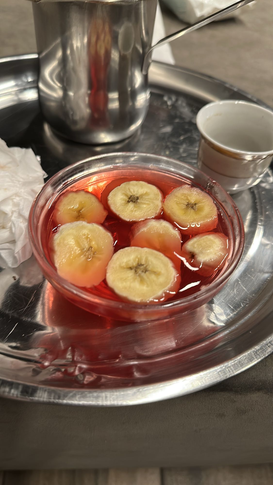 Banana jelly dessert