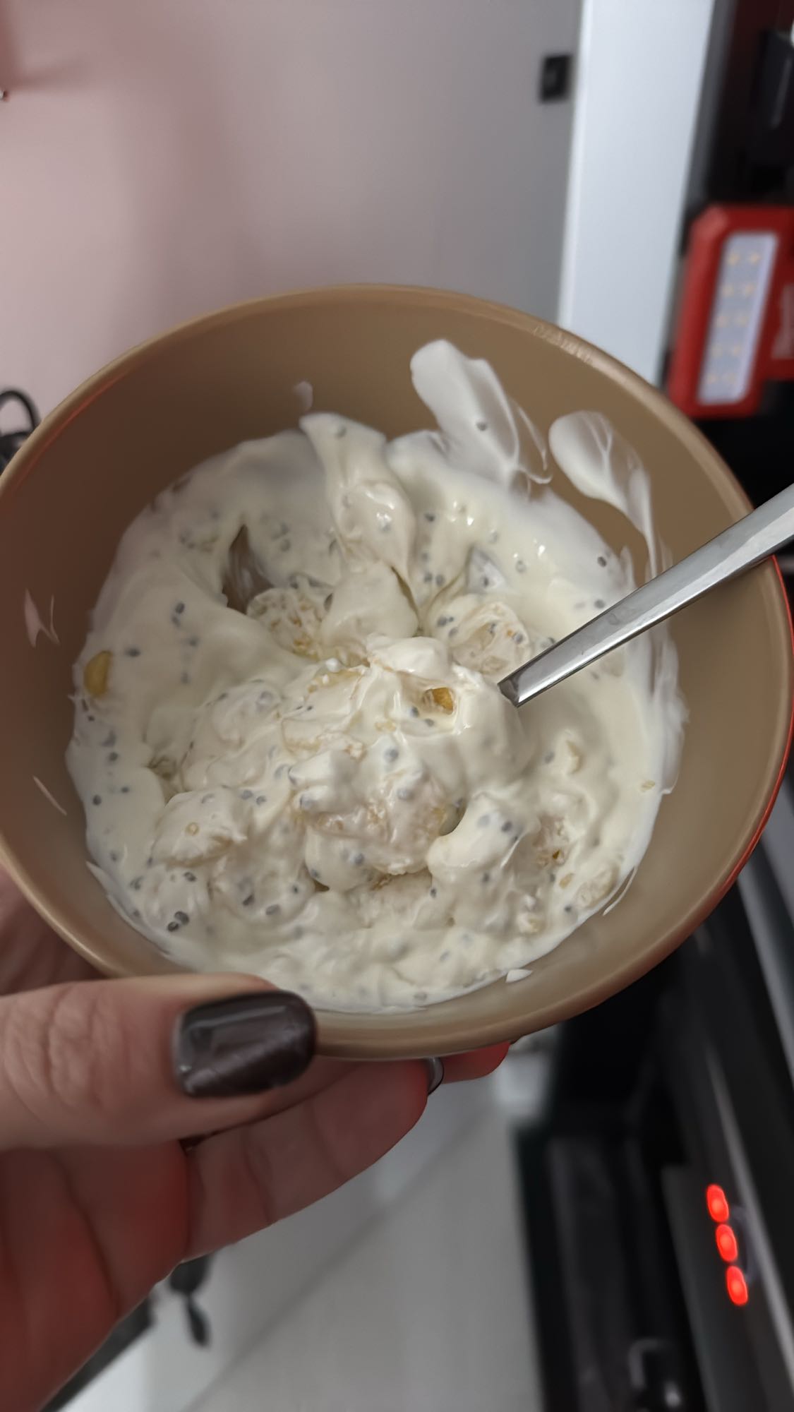 Iaurt cu banane și semințe