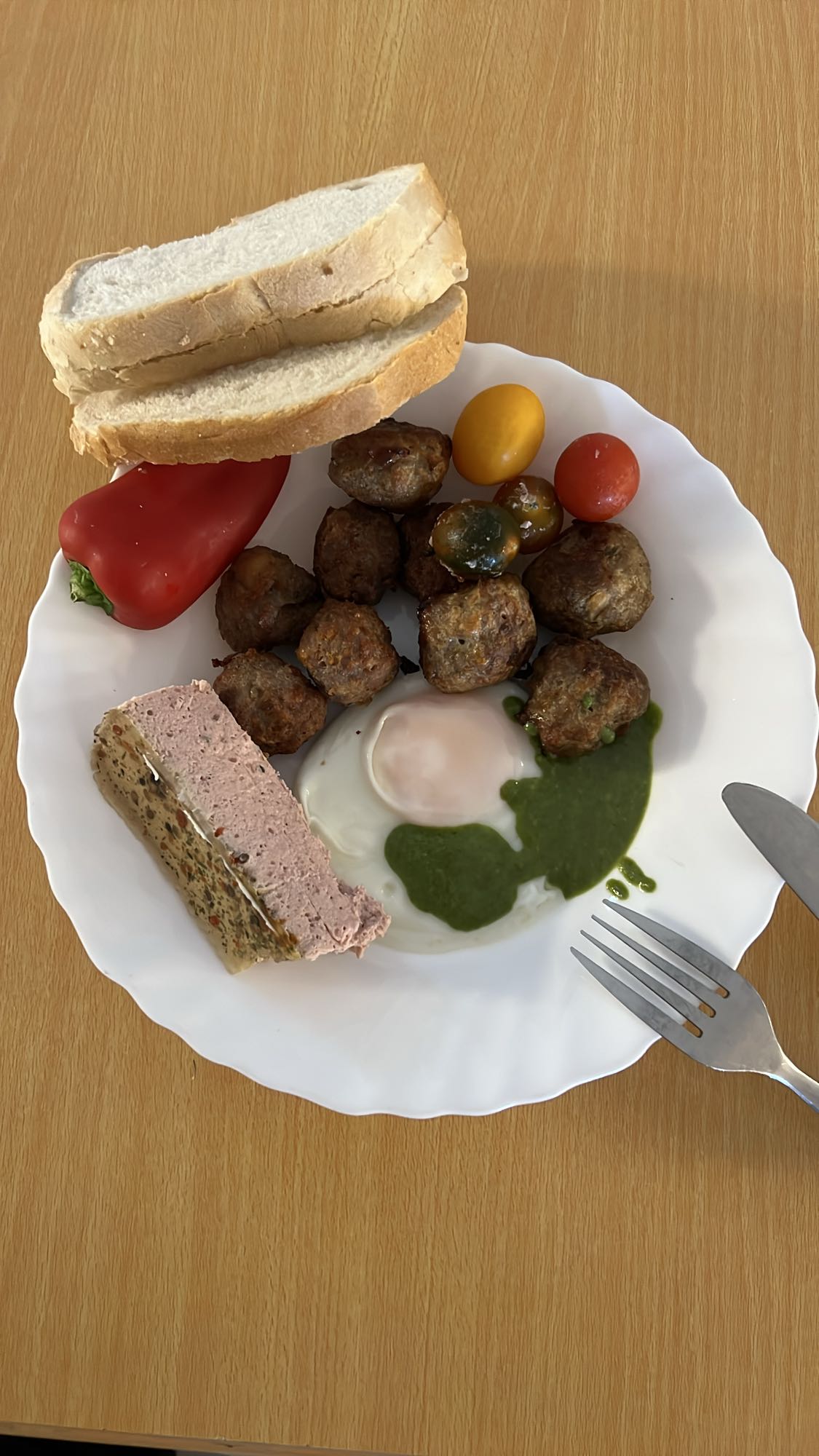 Platou mixt cu chiftele