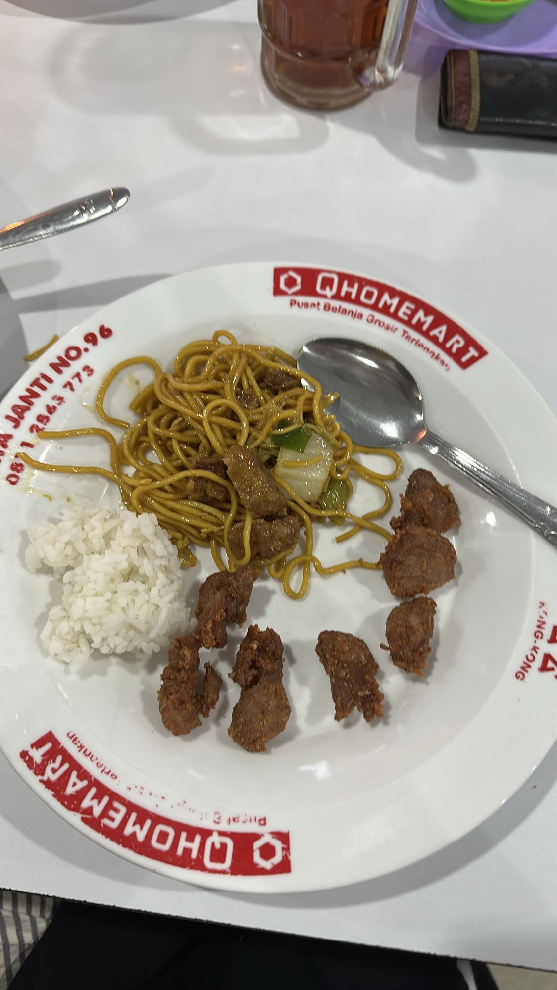Fried noodles with beef