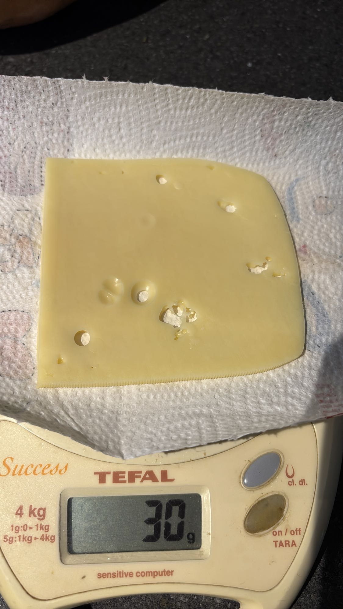 Tranche de fromage suisse