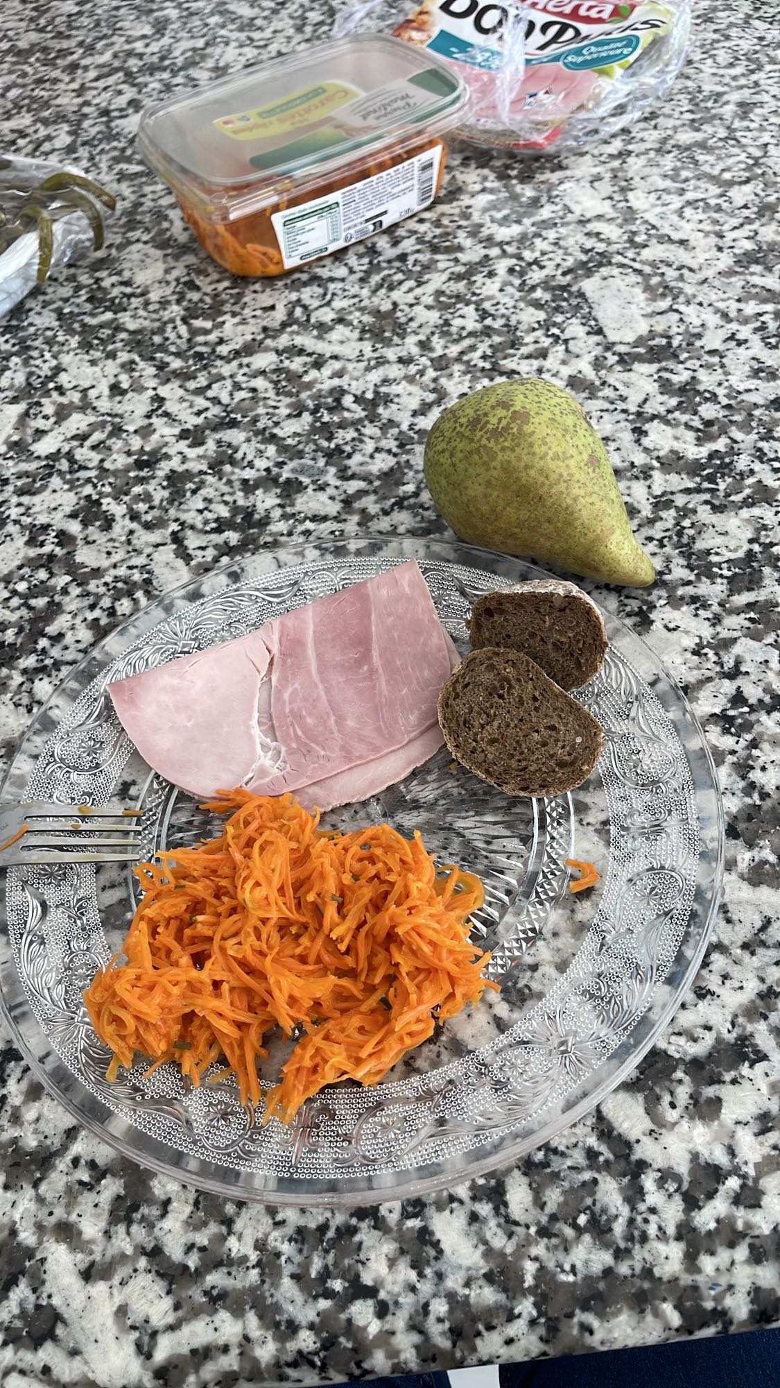 Déjeuner léger jambon carotte