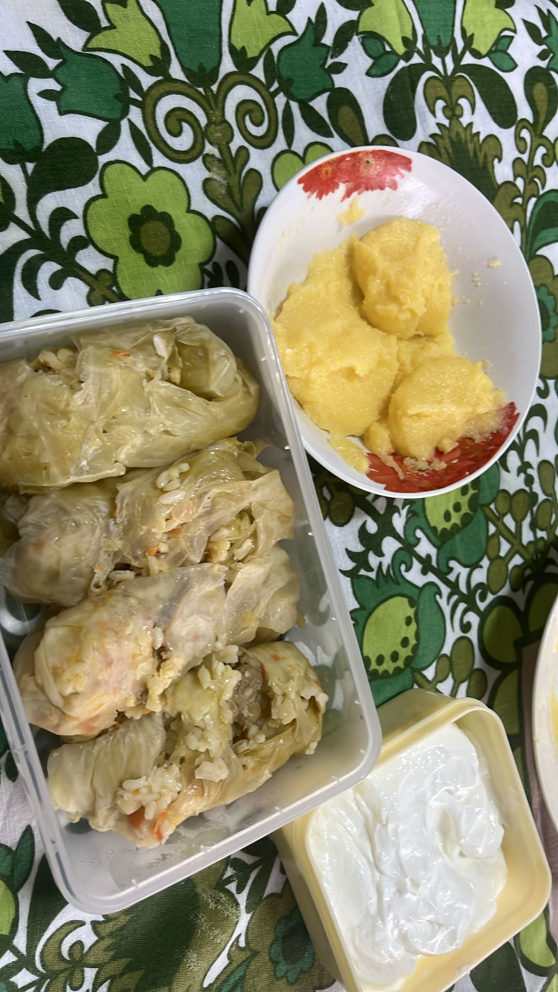 Sarmale cu mămăligă