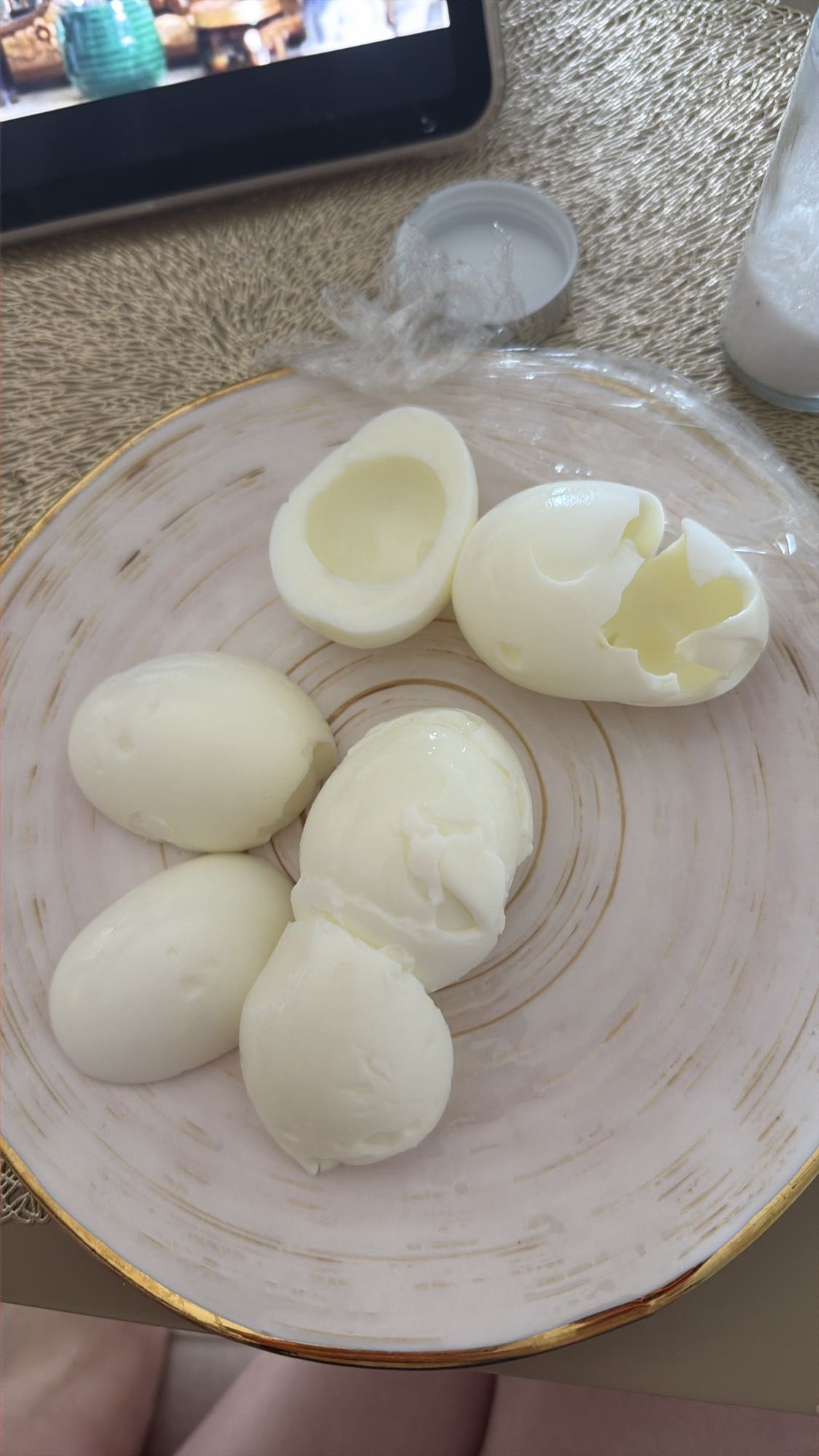 яичные белки варёные