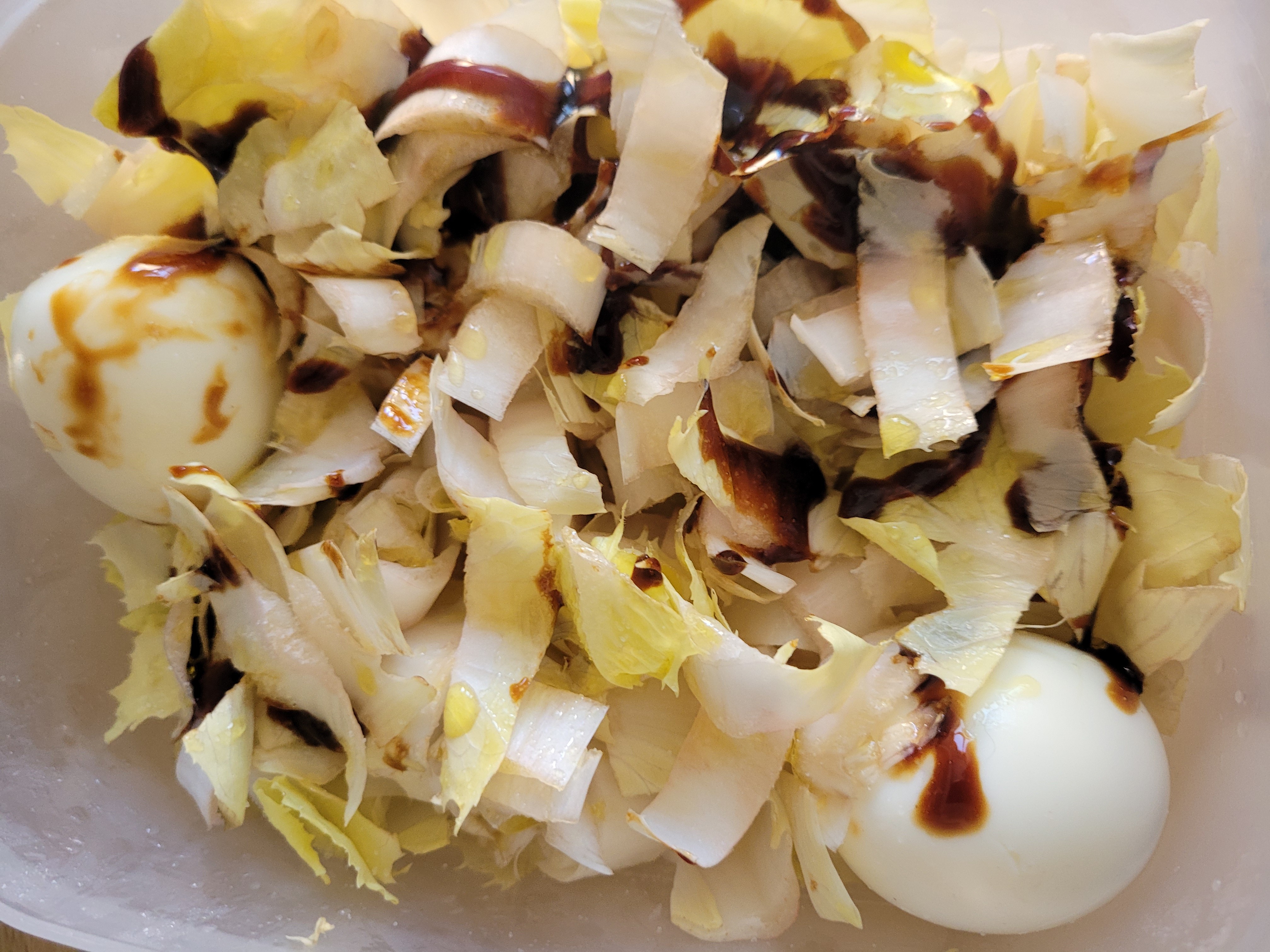 Salade d'endives œufs