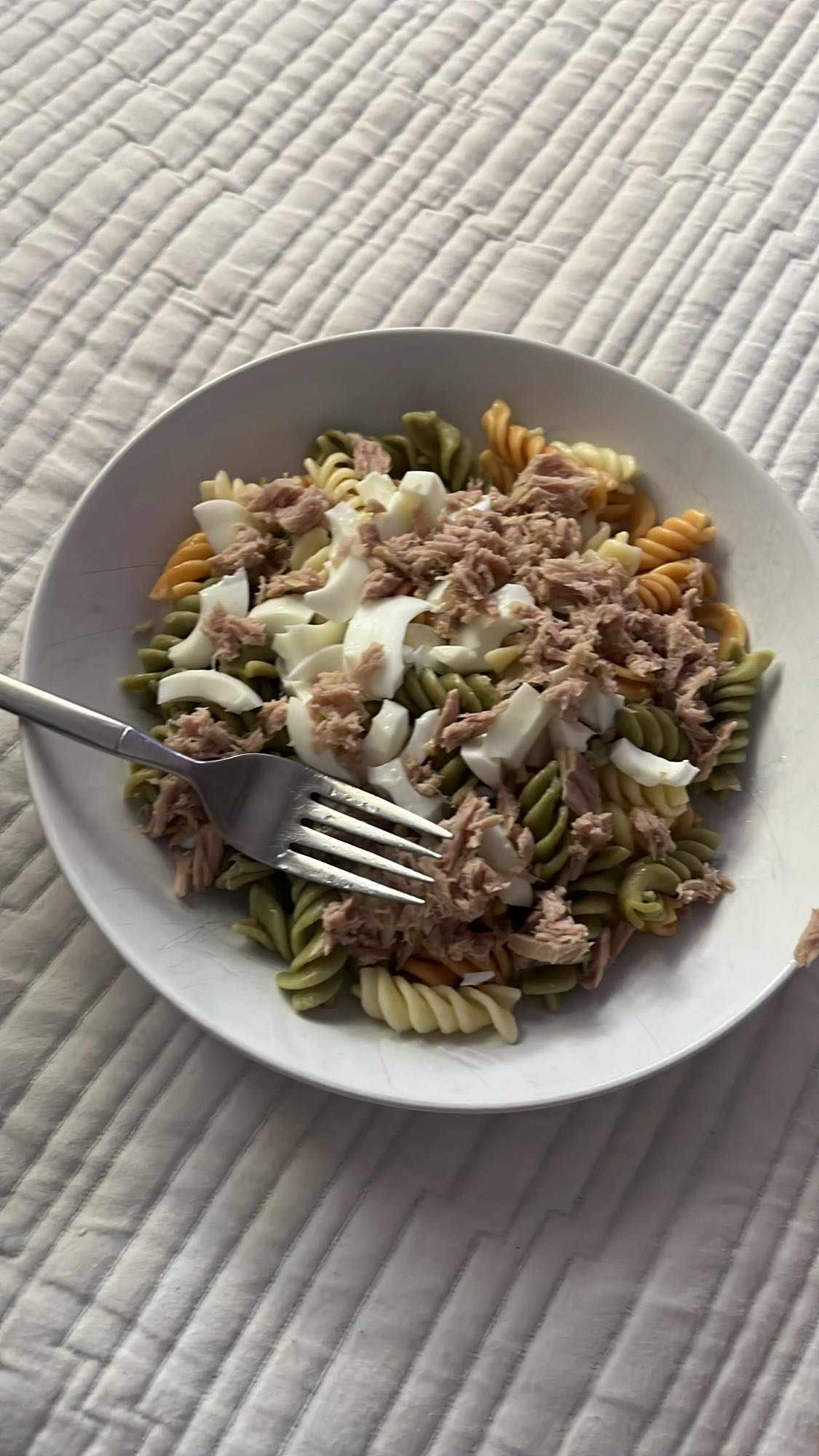 Ensalada de atún y pasta