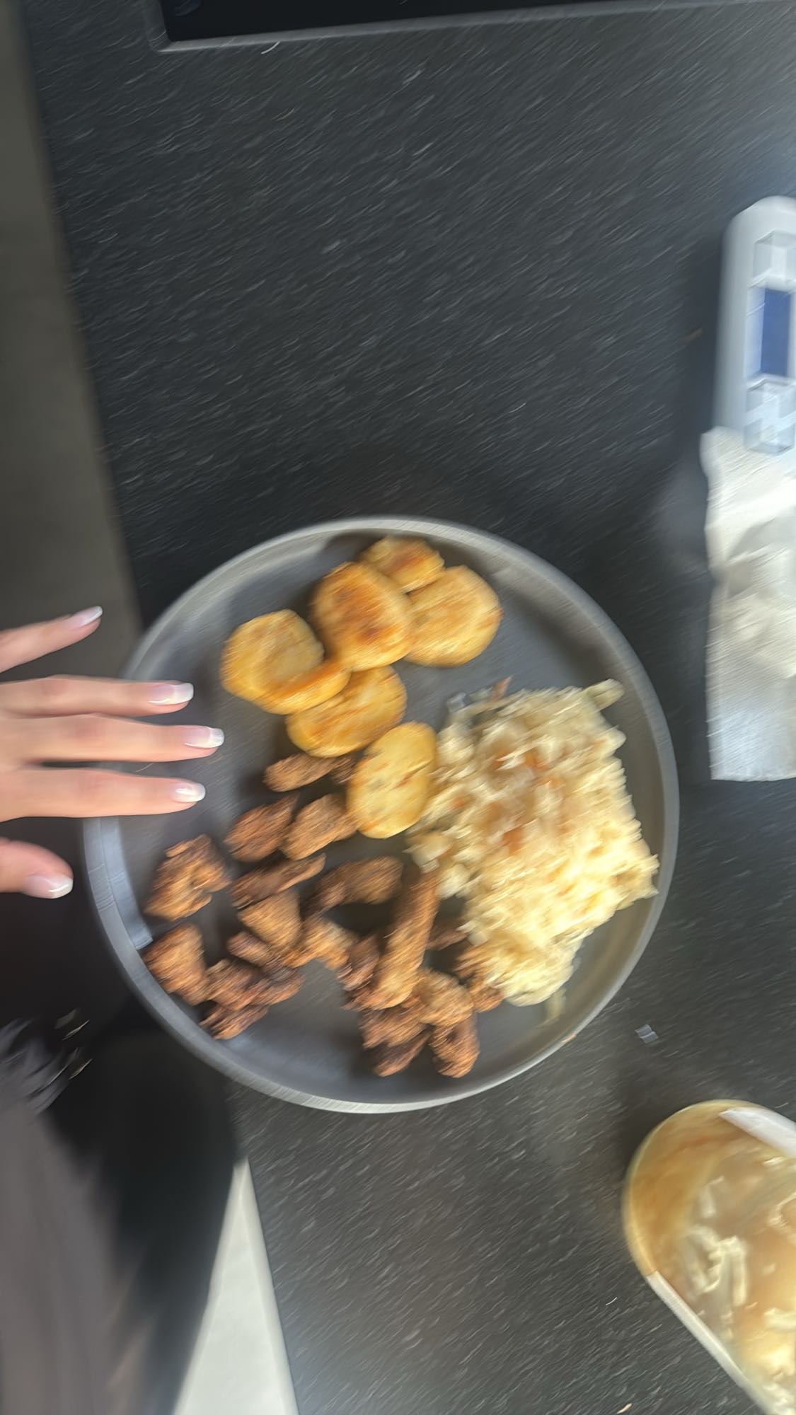 kotlet, ziemniaki, kapusta