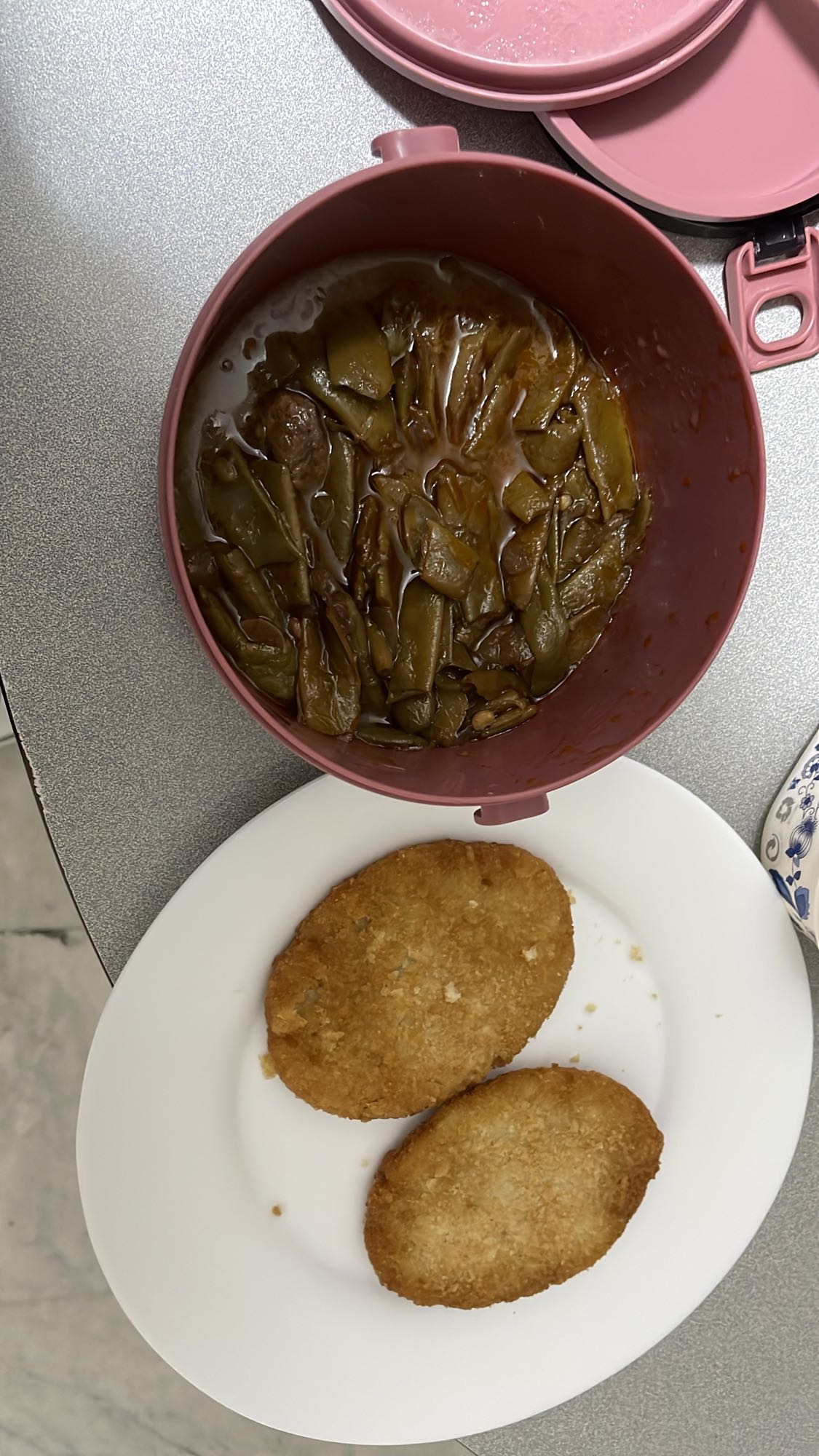 Green beans & patties