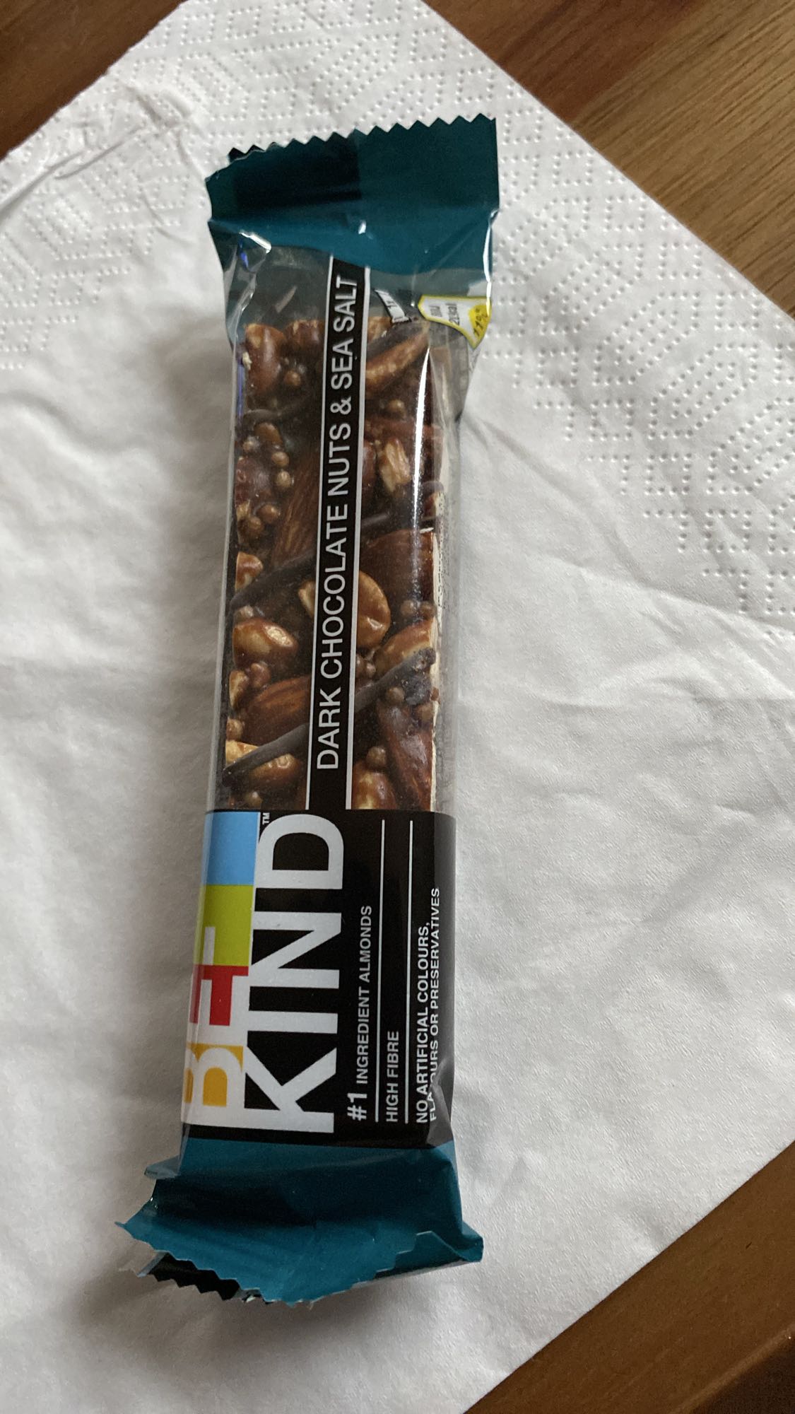 Mörk chokladnötbar