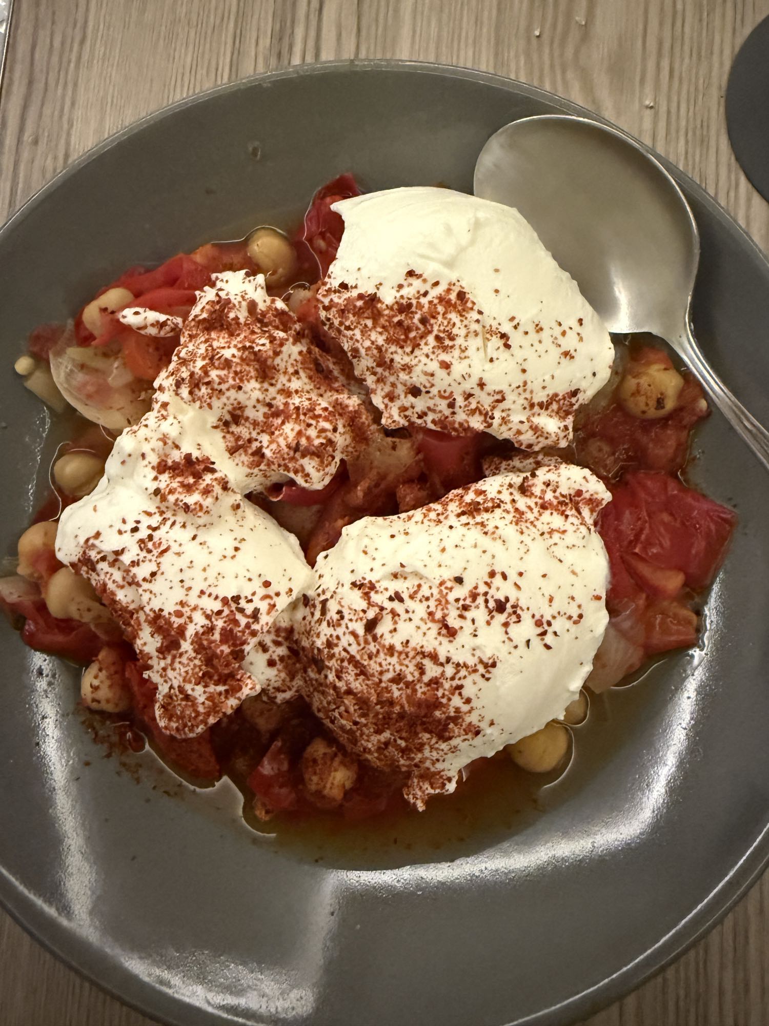 Nohutlu yoğurtlu meze