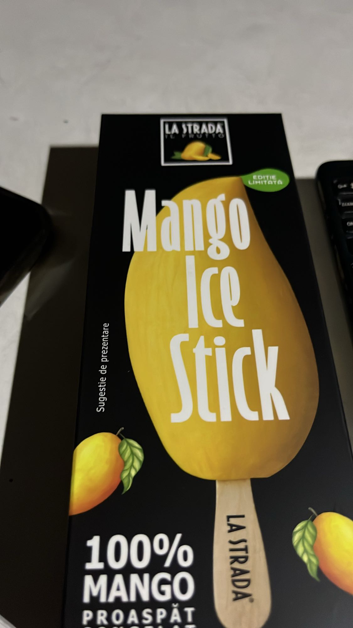 Baton înghețată mango
