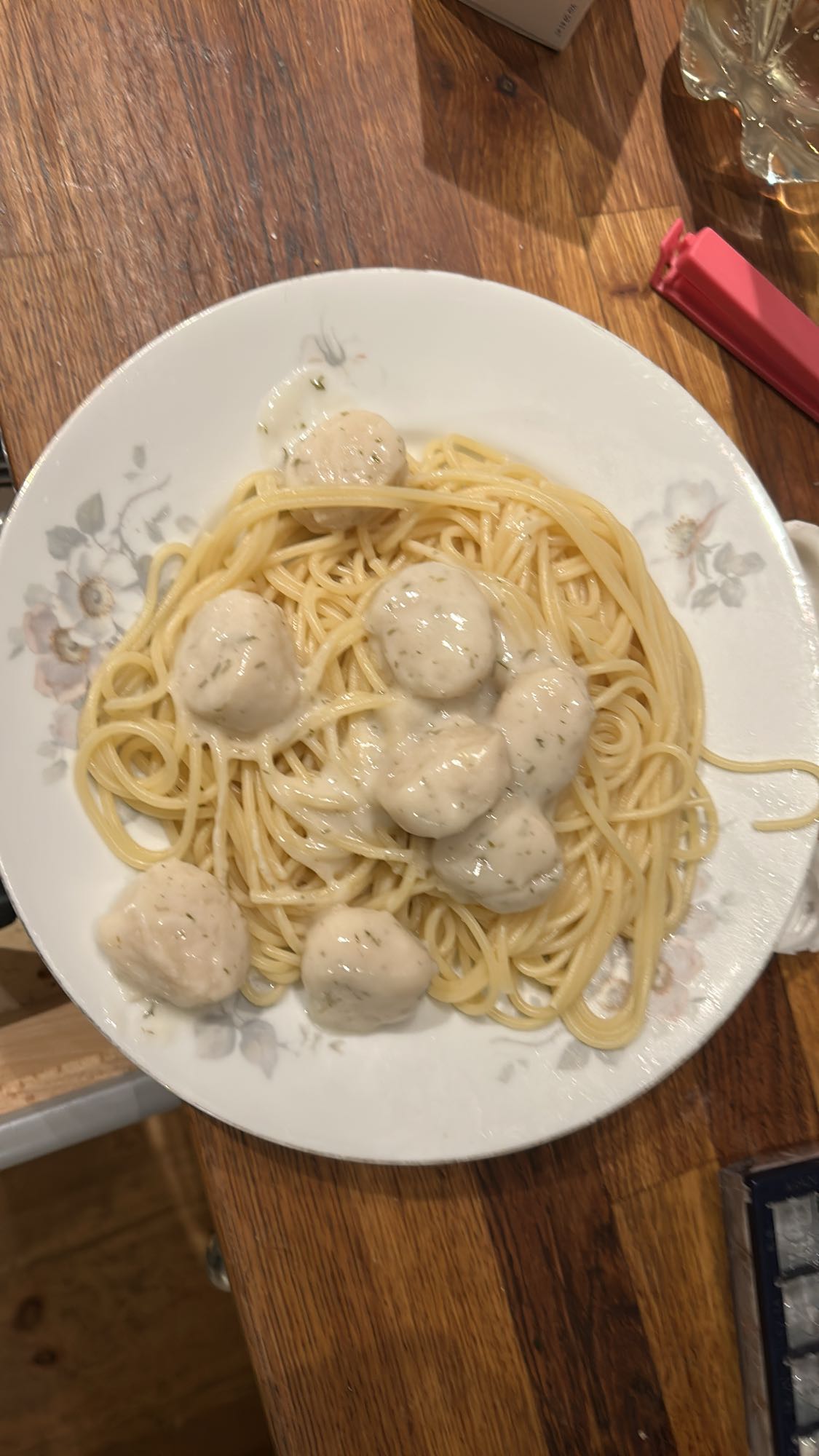 Spagetti med fiskbullar