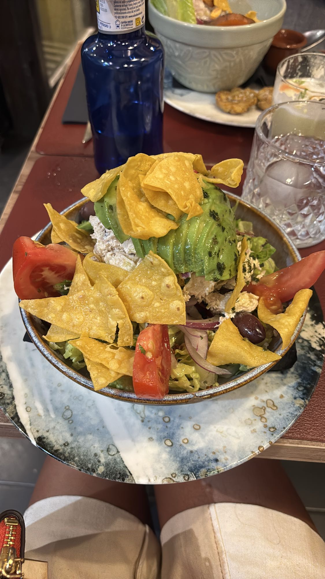 Kycklingsallad med avokado