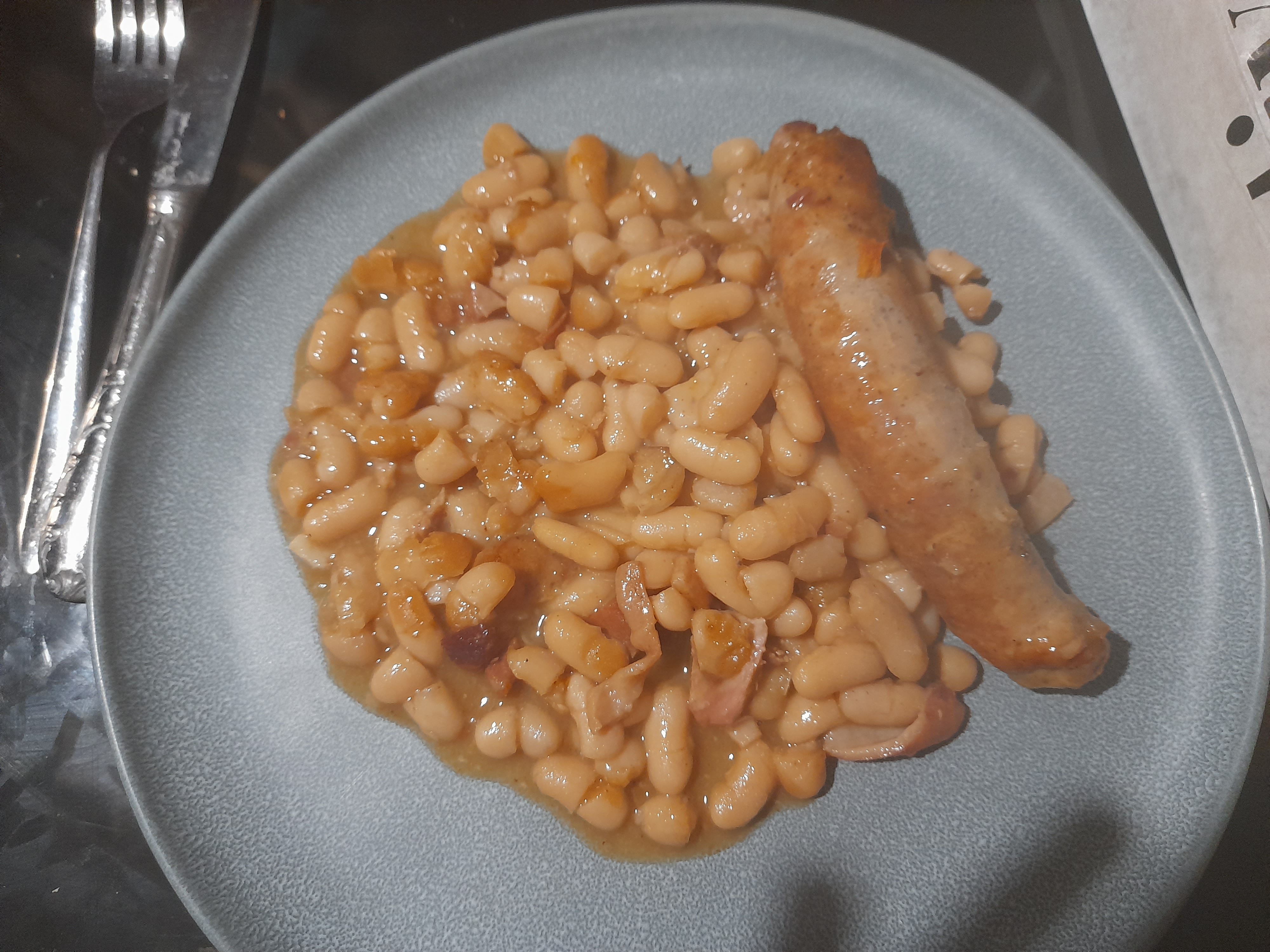 Saucisse et haricots blancs