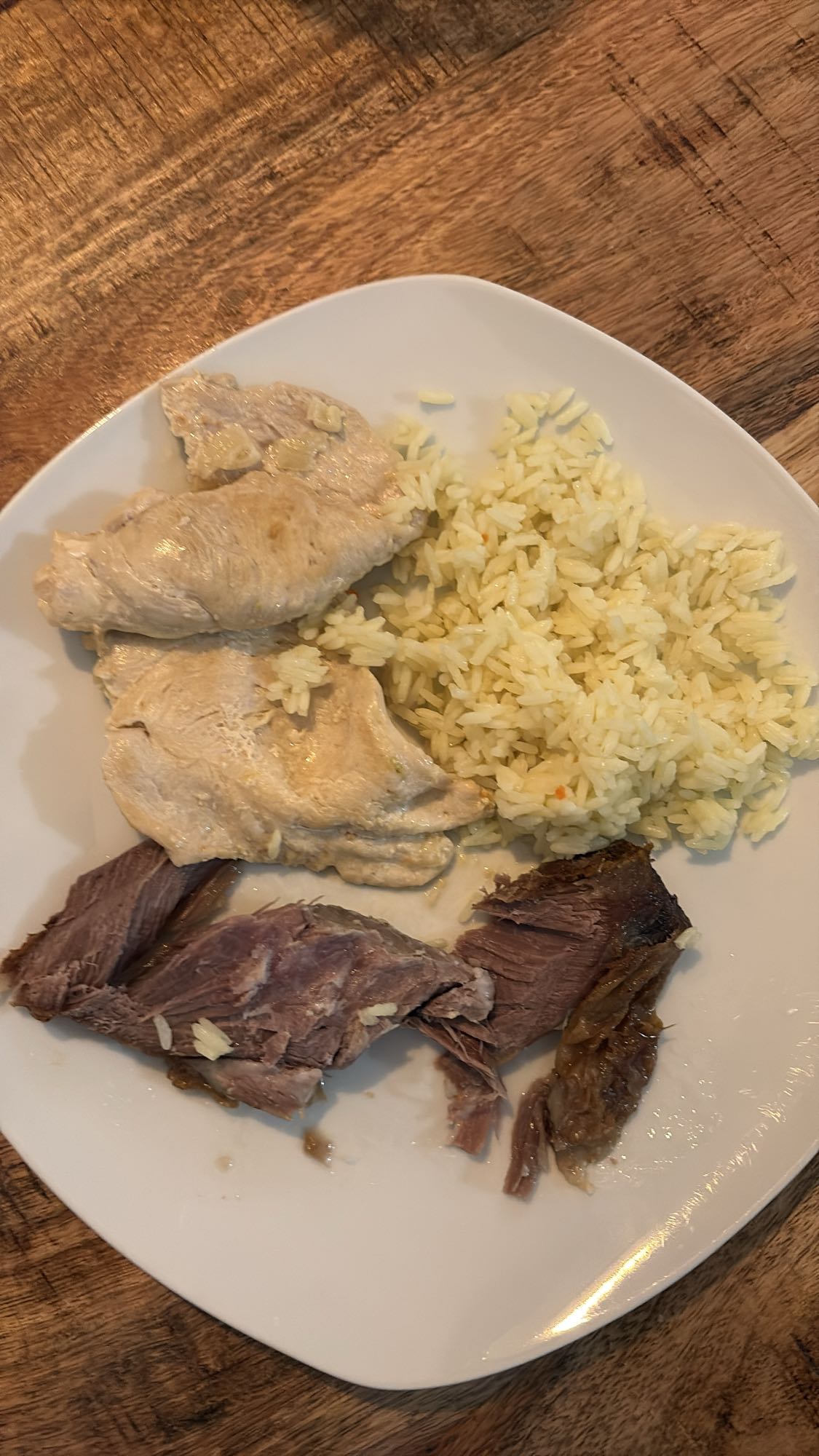 kip, rundvlees en rijst