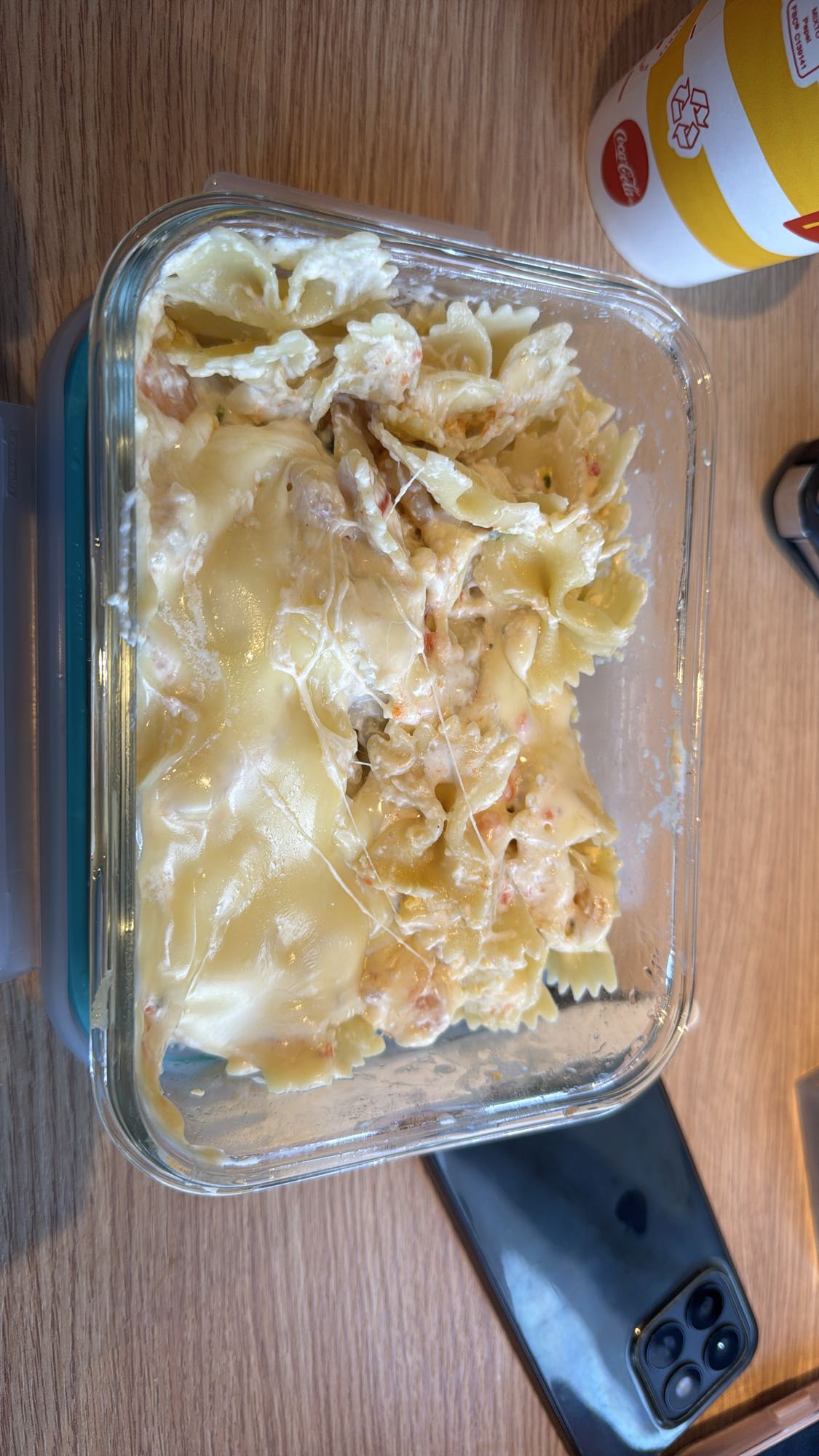 Pasta con queso y pollo