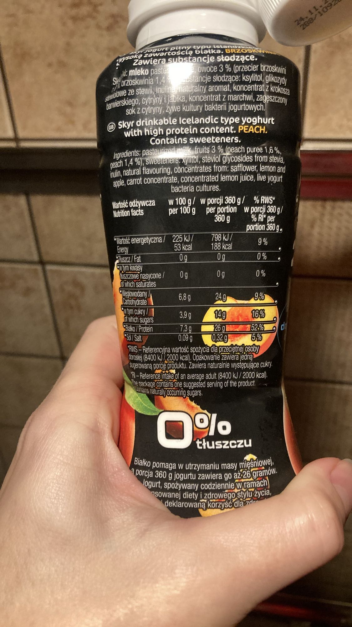 Skyr jogurt pitny brzoskwinia